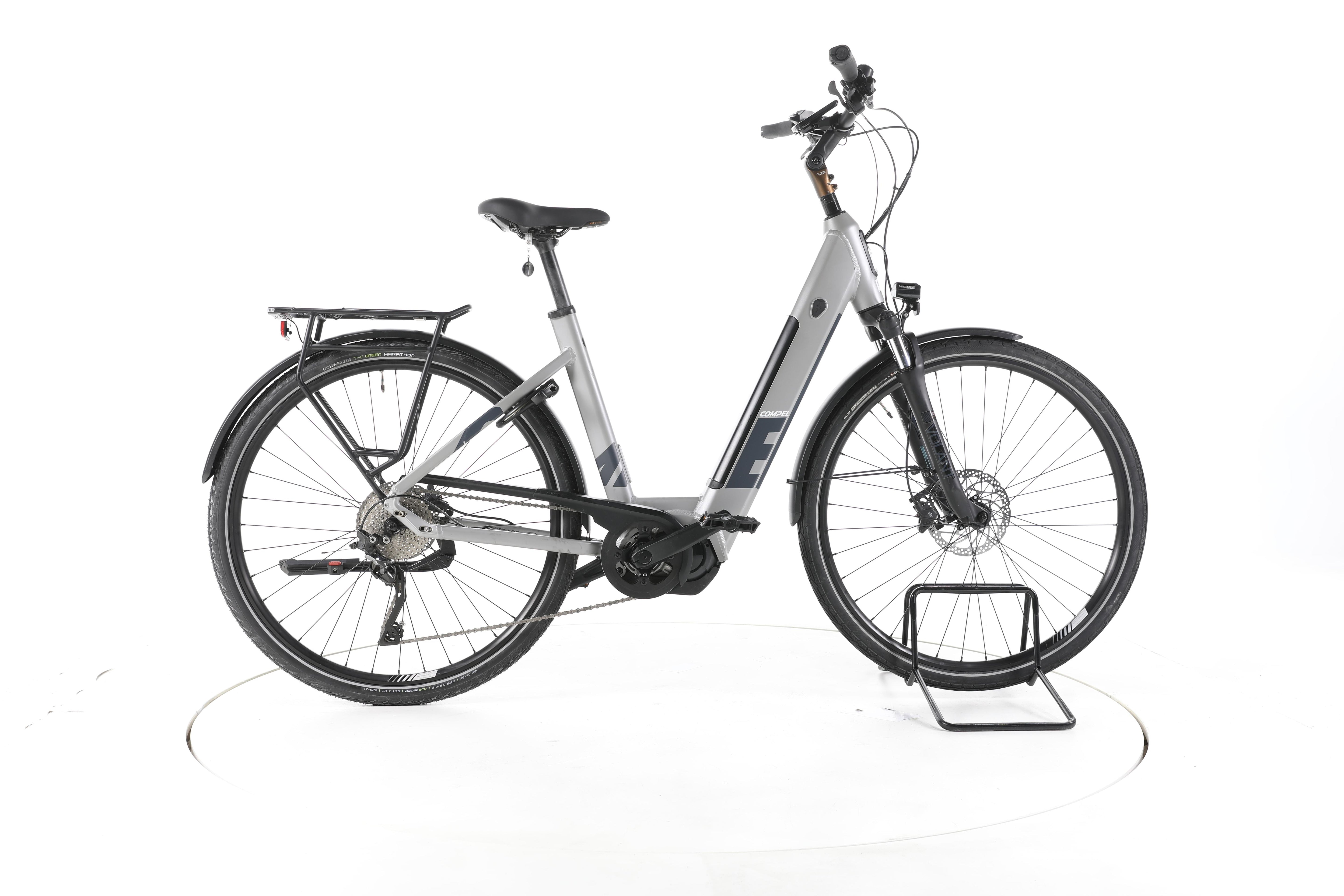 Compel XRC Trekking E-Bike Tiefeinsteiger - Image 1