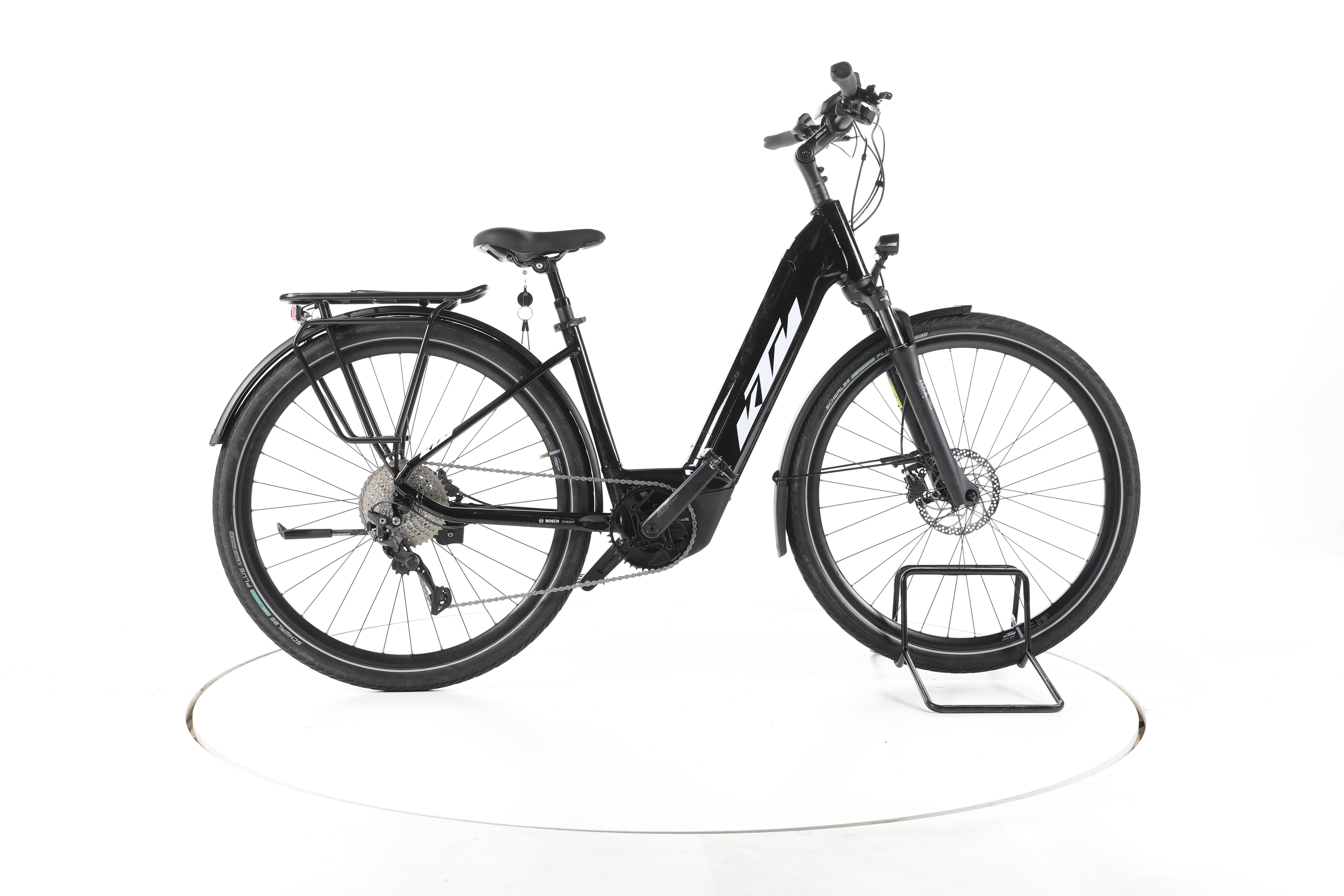 KTM Macina Tour CX 625 LTD Trekking E-Bike Tiefeinsteiger - Image 1