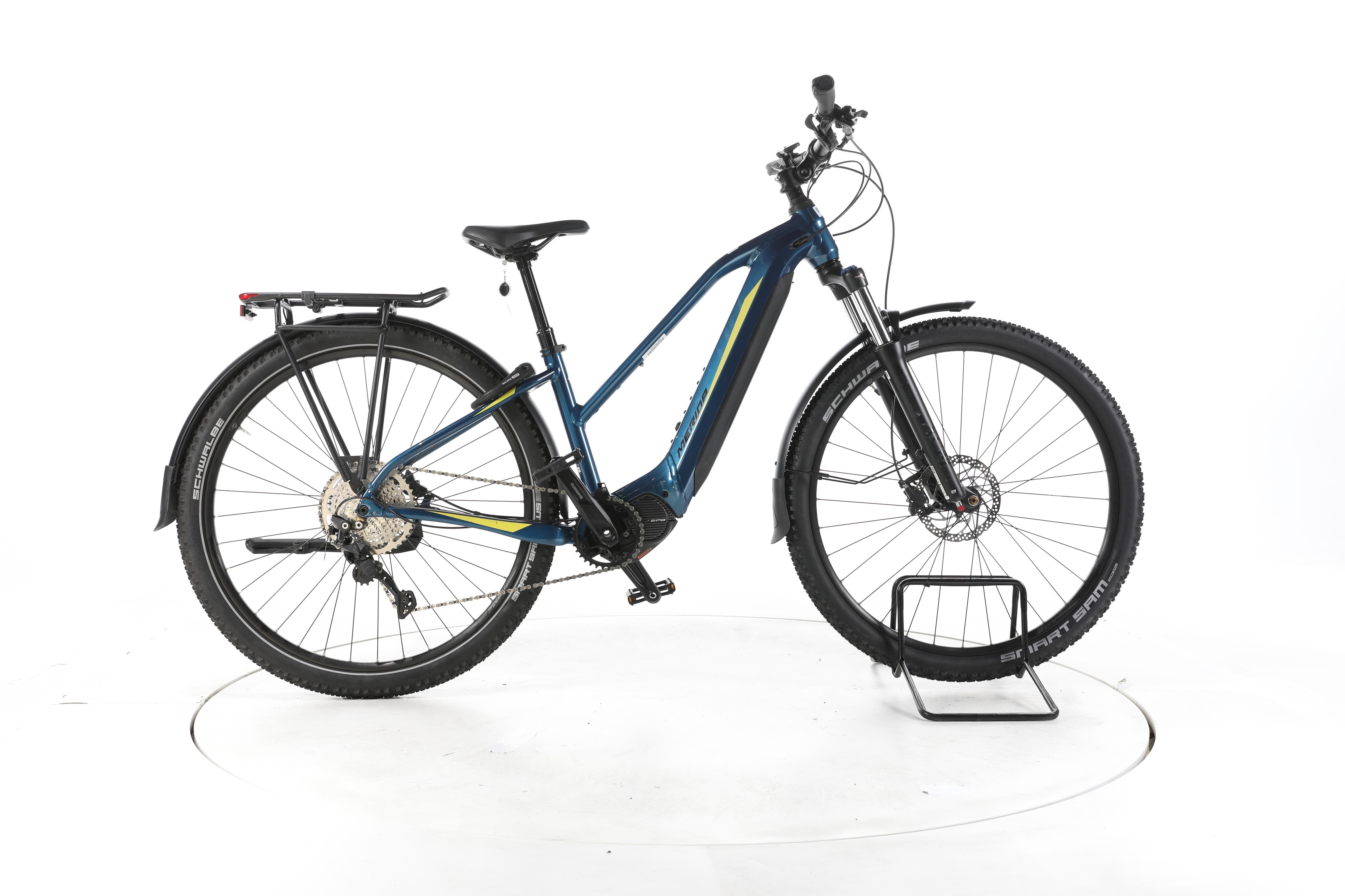 Merida eBIG.Tour 400 EQ EP2 Trekking E-Bike - Image 1