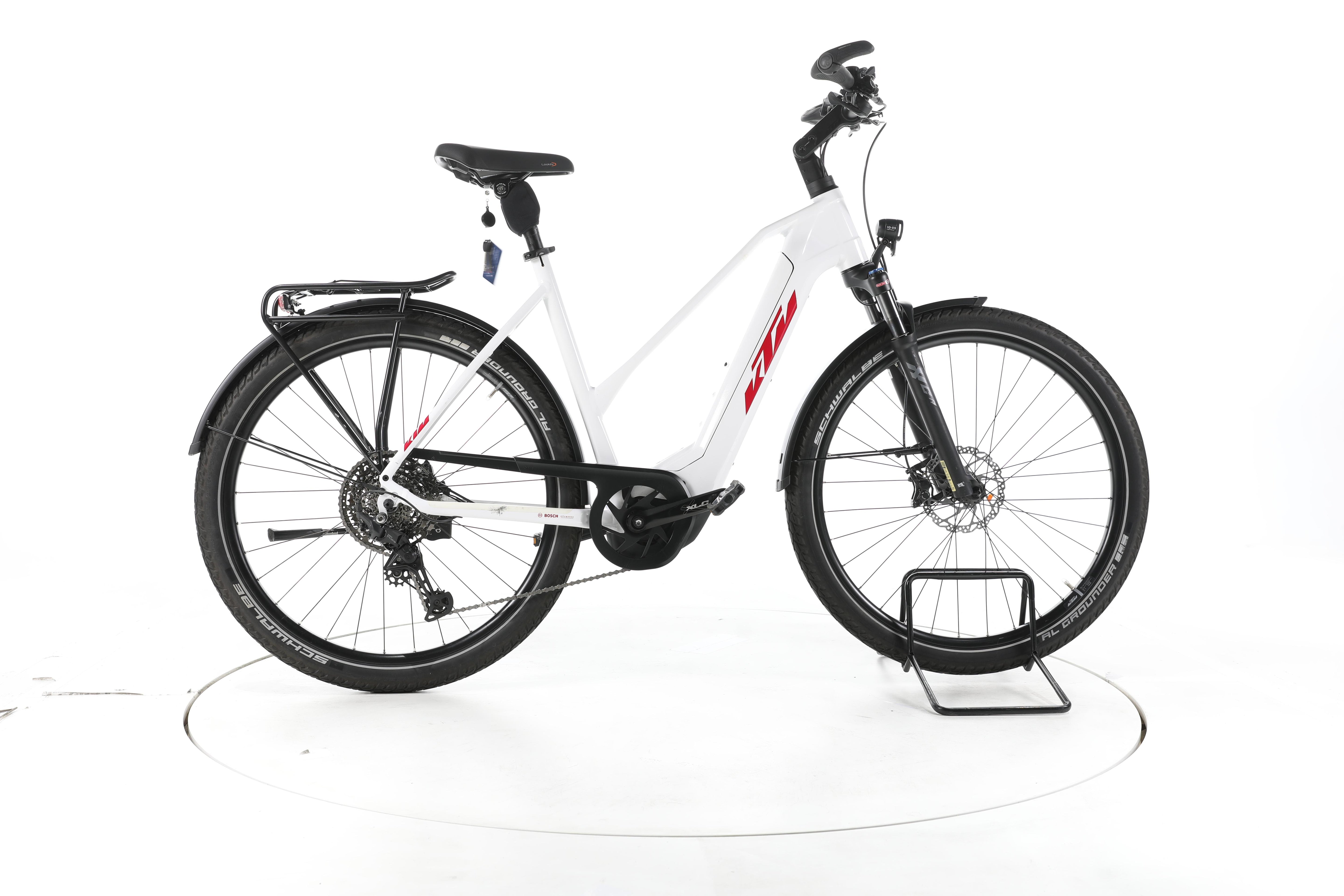 KTM Macina Style Gran PRO Trekking E-Bike 2024 - Image 1