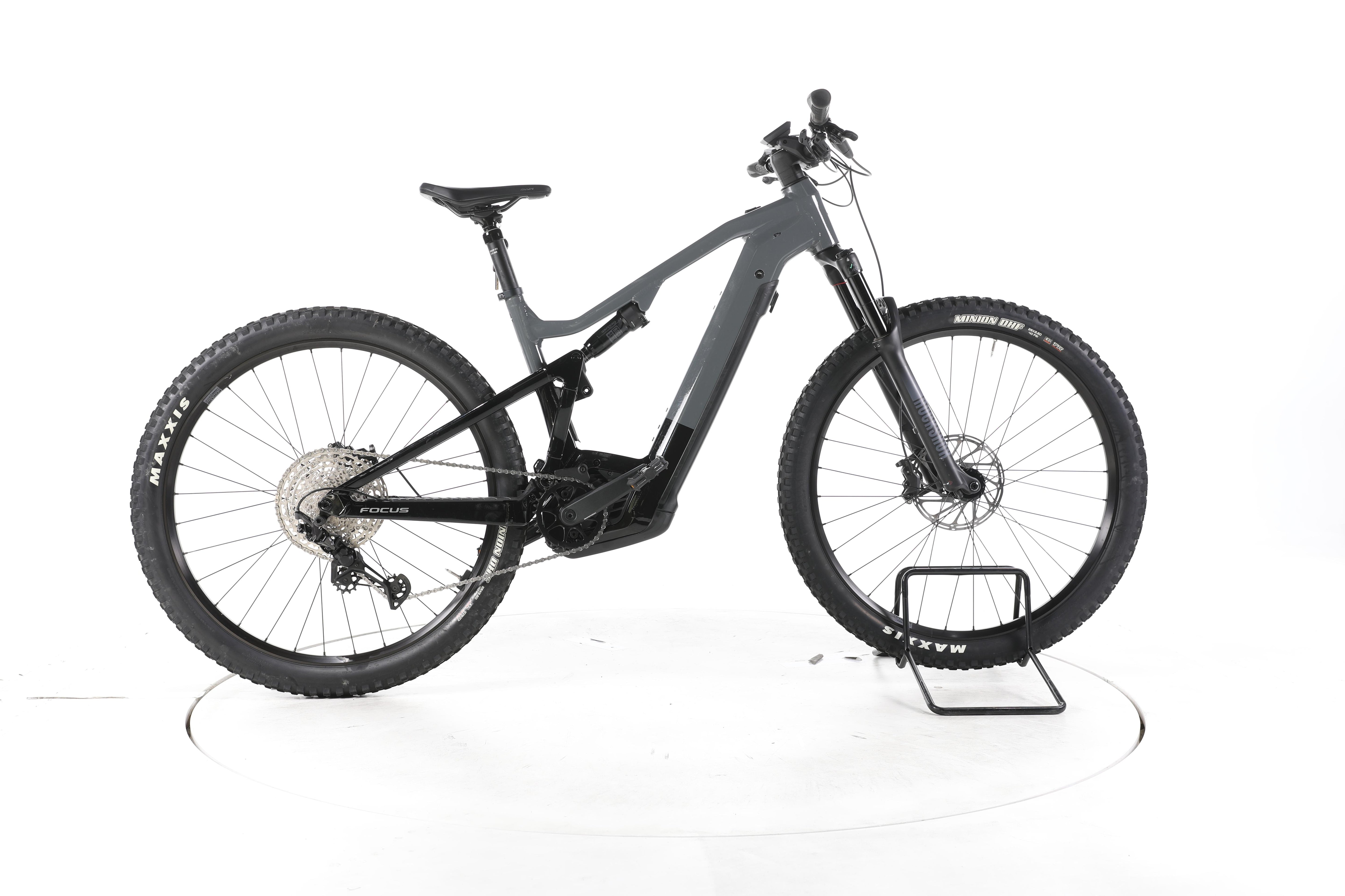 Focus Thron² 6.8 E-Bike Fully - Image 1
