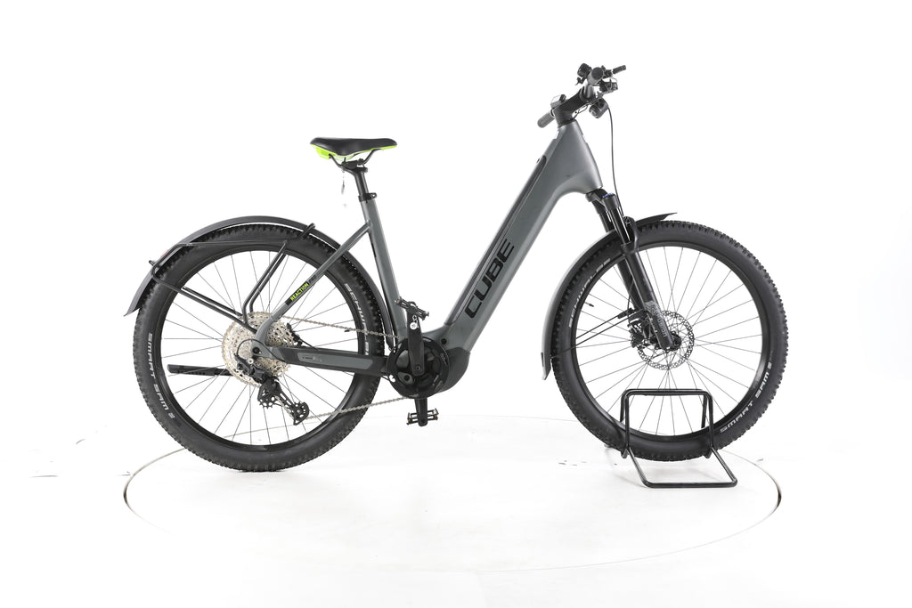 Cube Reaction Hybrid Pro Trekking E-Bike Tiefeinsteiger - Image 1