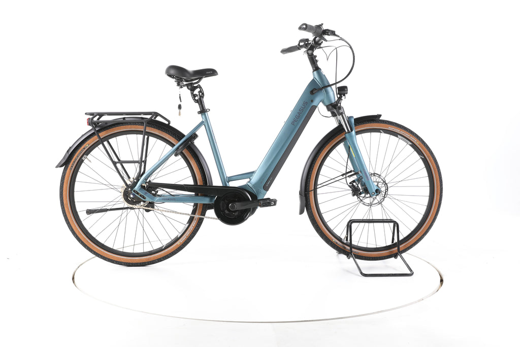 Pegasus Premio EVO 5R City E-Bike Tiefeinsteiger - Image 1