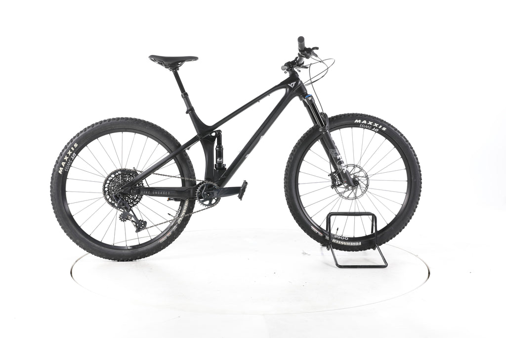 YT Izzo Core 1 Fahrrad Fully - Image 1