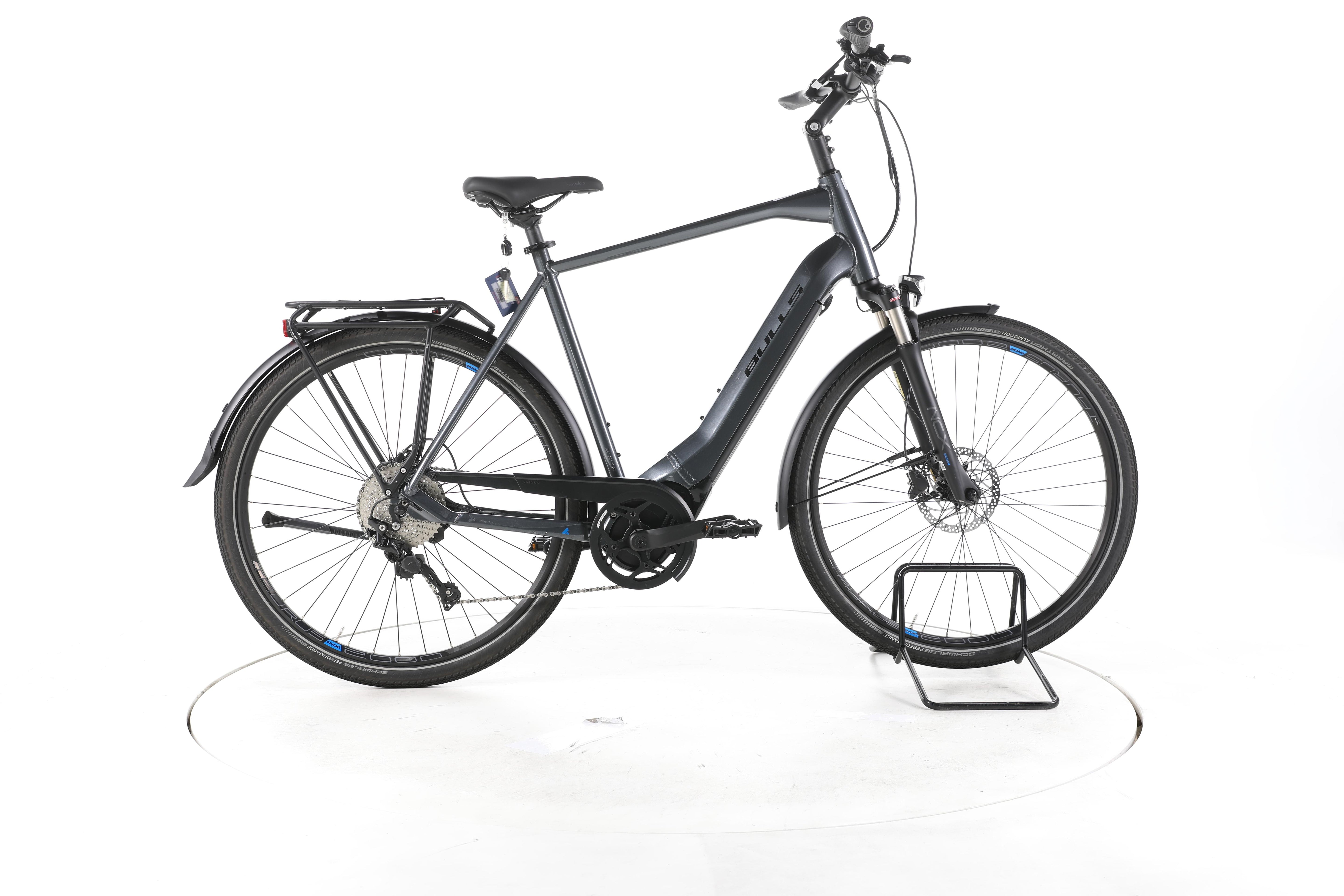 Bulls Lacuba EVO 10 Trekking E-Bike - Image 1