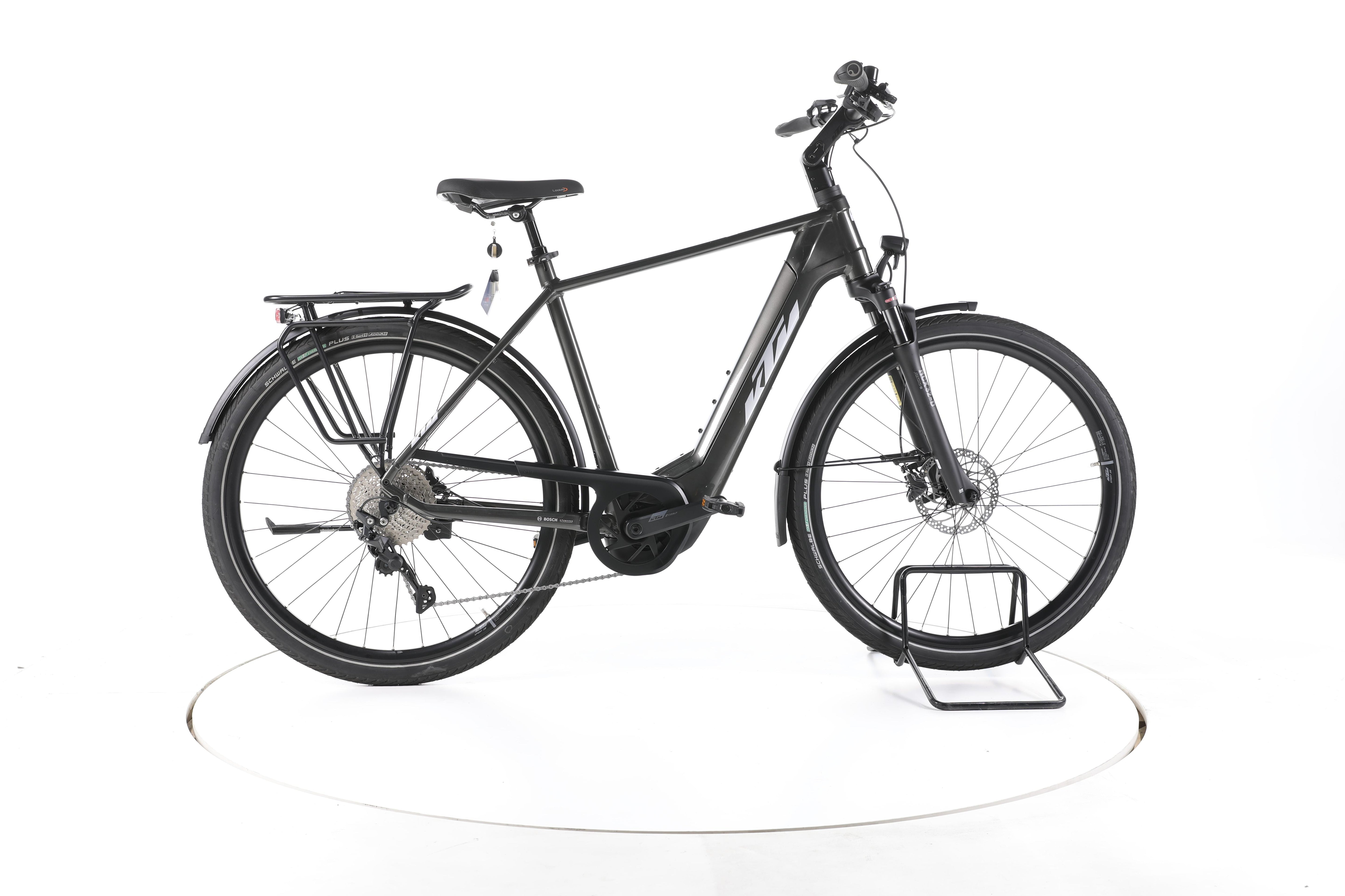 KTM Macina Style 740 Trekking E-Bike - Image 1