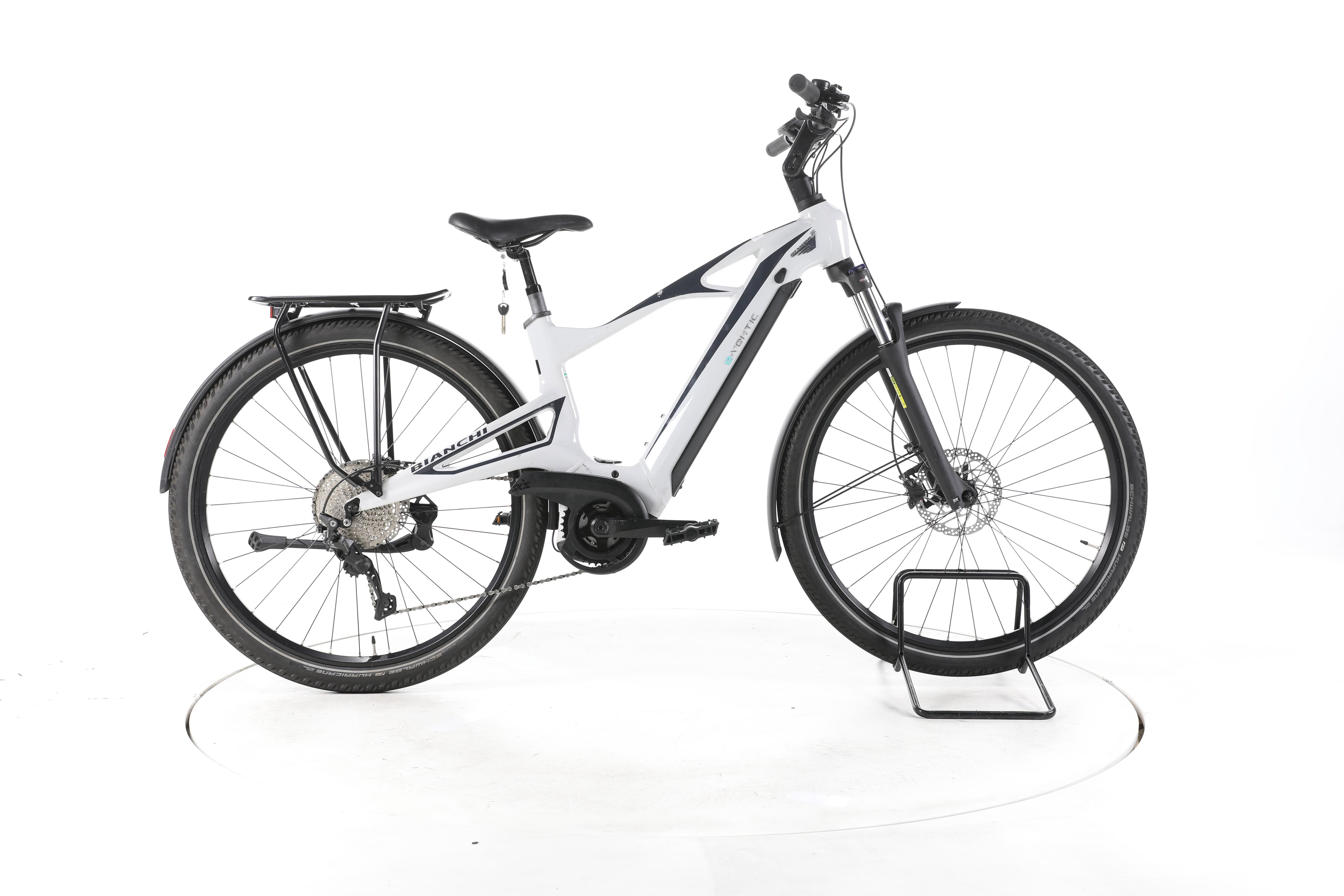 Bianchi E Vertic T-Type Trekking E-Bike - Image 1