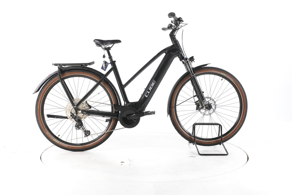 Cube Kathmandu Hybrid EXC Trekking E-Bike - Image 1