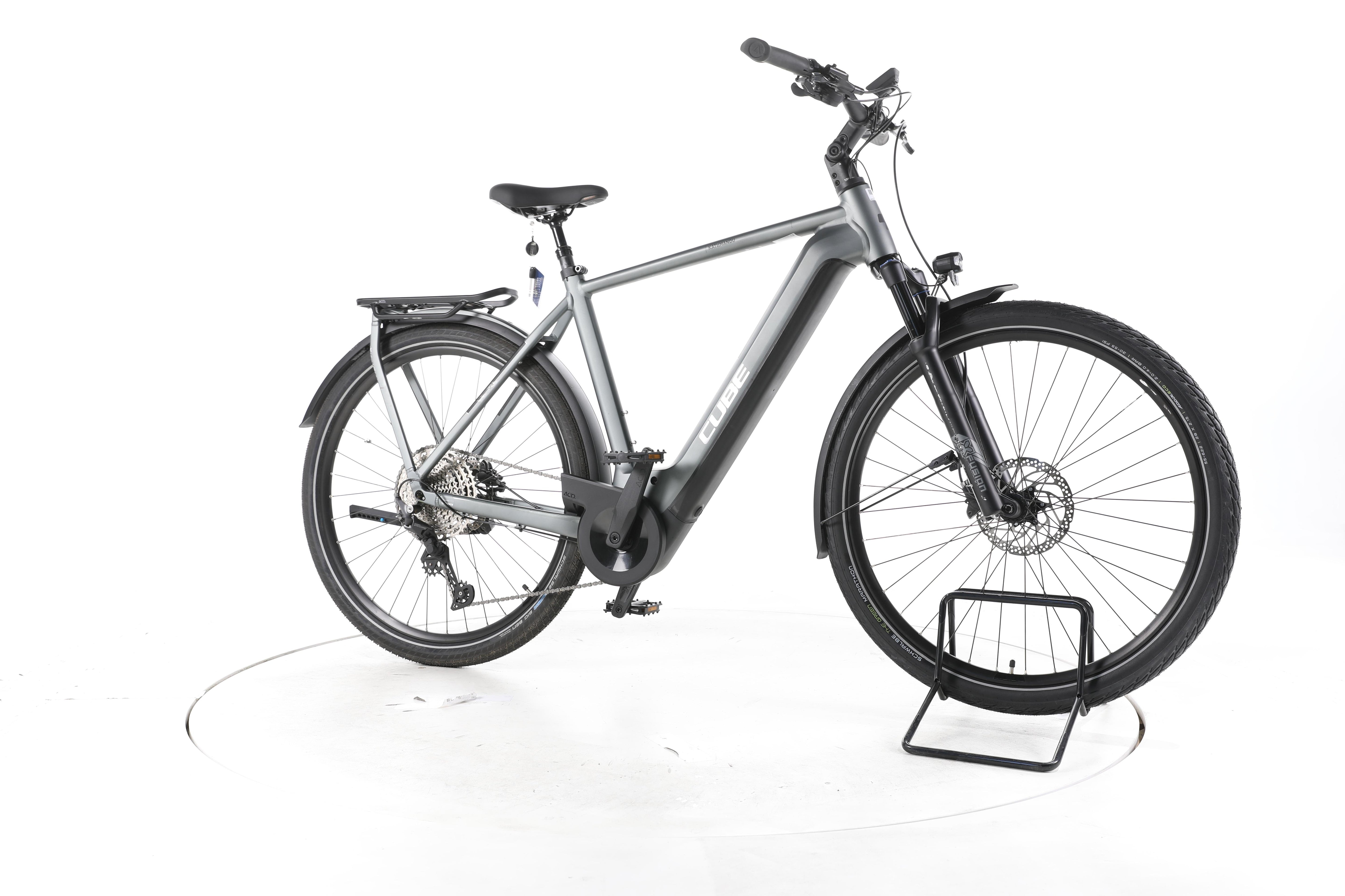 Cube Kathmandu Hybrid Pro Trekking E-Bike - Image 2