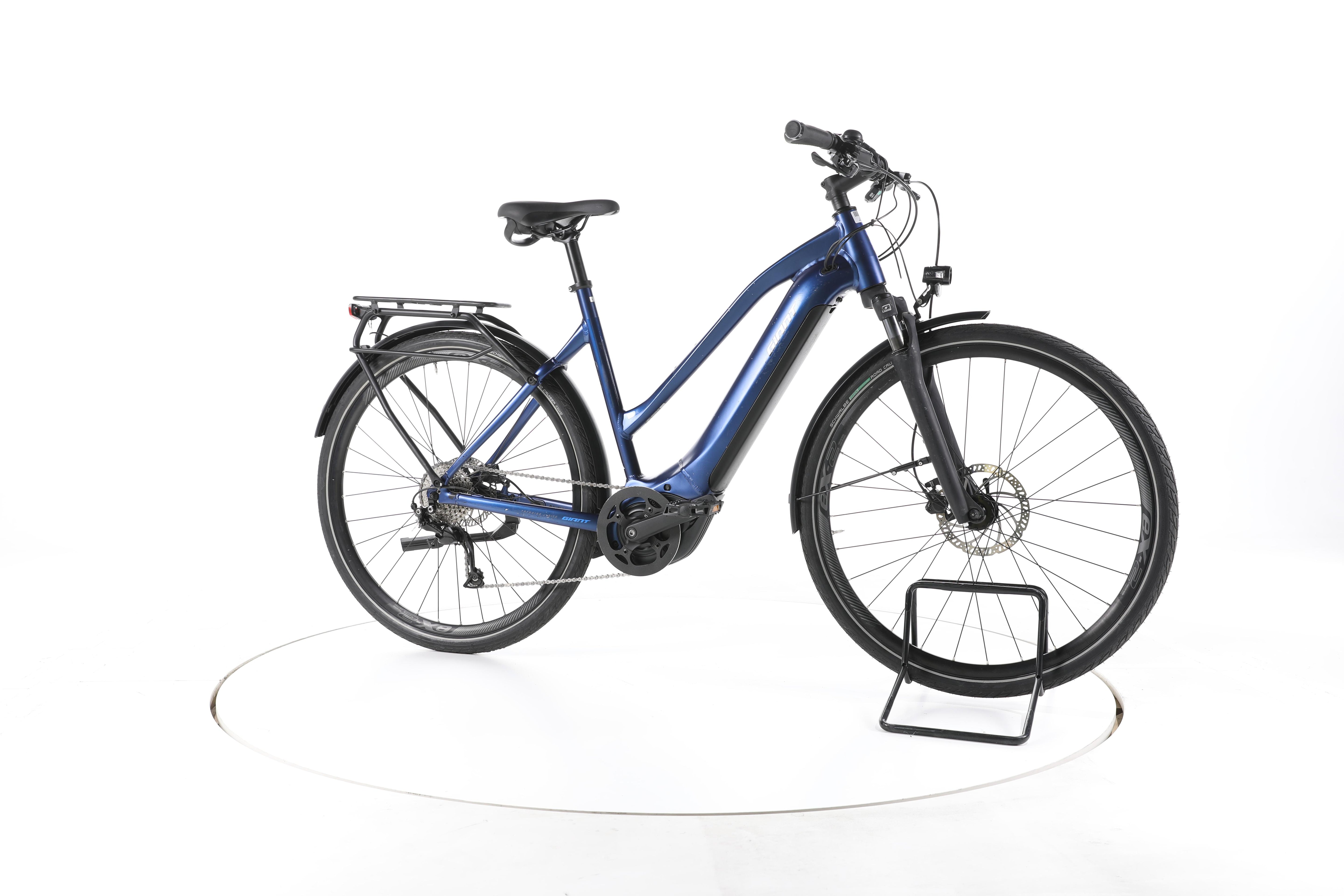 Giant EXPLORE E+ 2 Trekking E-Bike - Image 2