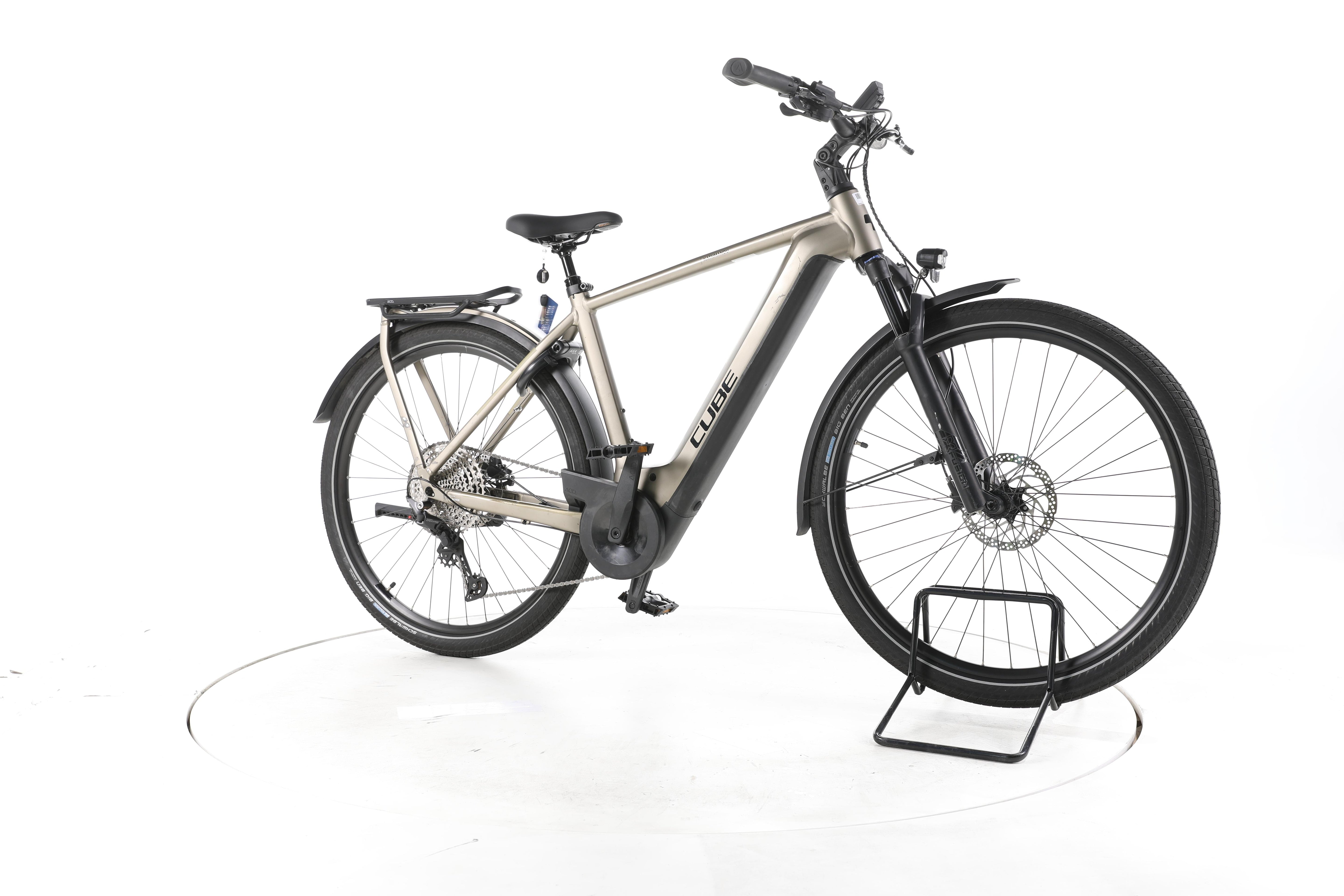 Cube Kathmandu Hybrid Pro Trekking E-Bike - Image 2