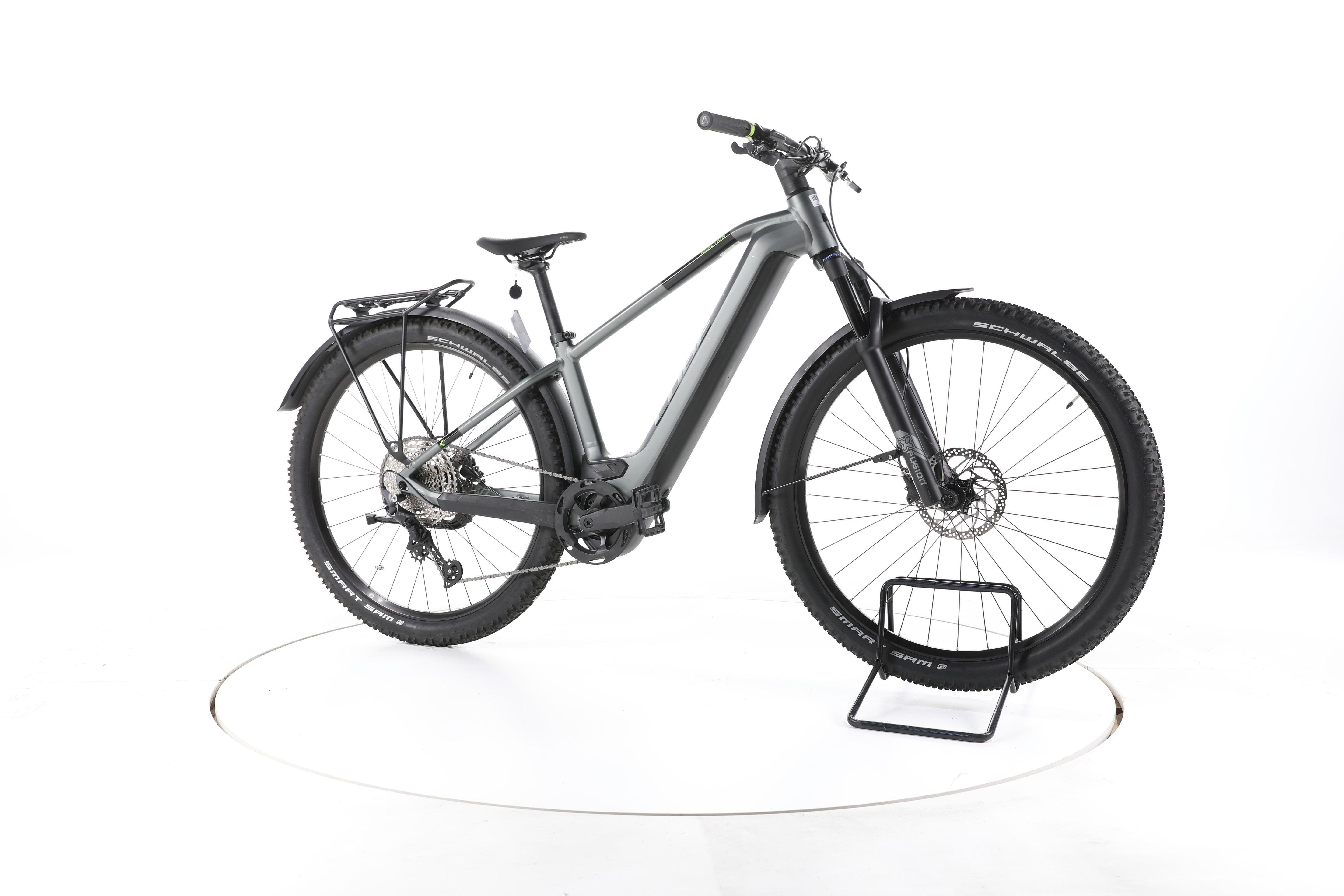 Cube Reaction Hybrid Pro Trekking E-Bike - Image 2
