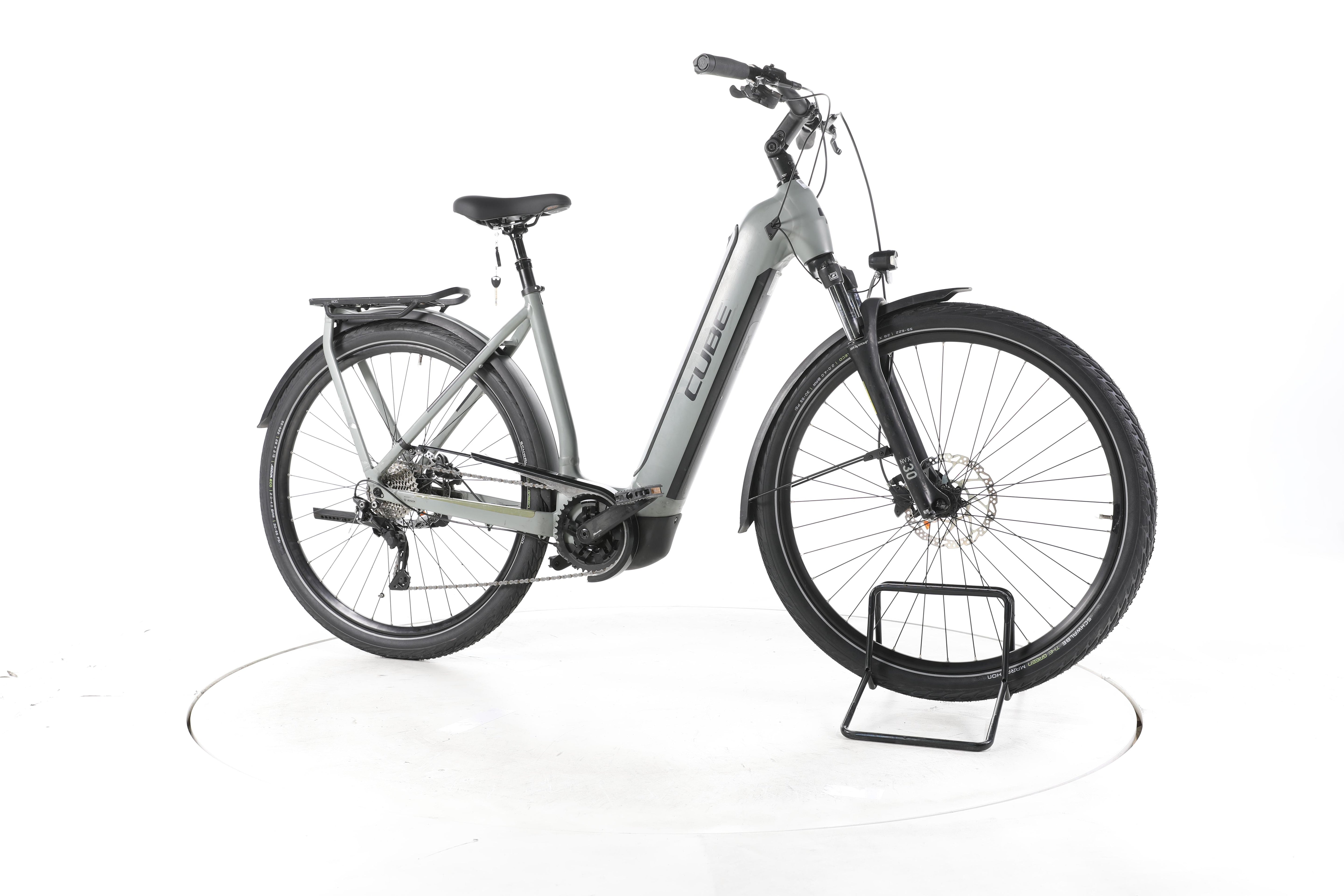 Cube Kathmandu Hybrid ONE Trekking E-Bike Tiefeinsteiger - Image 2