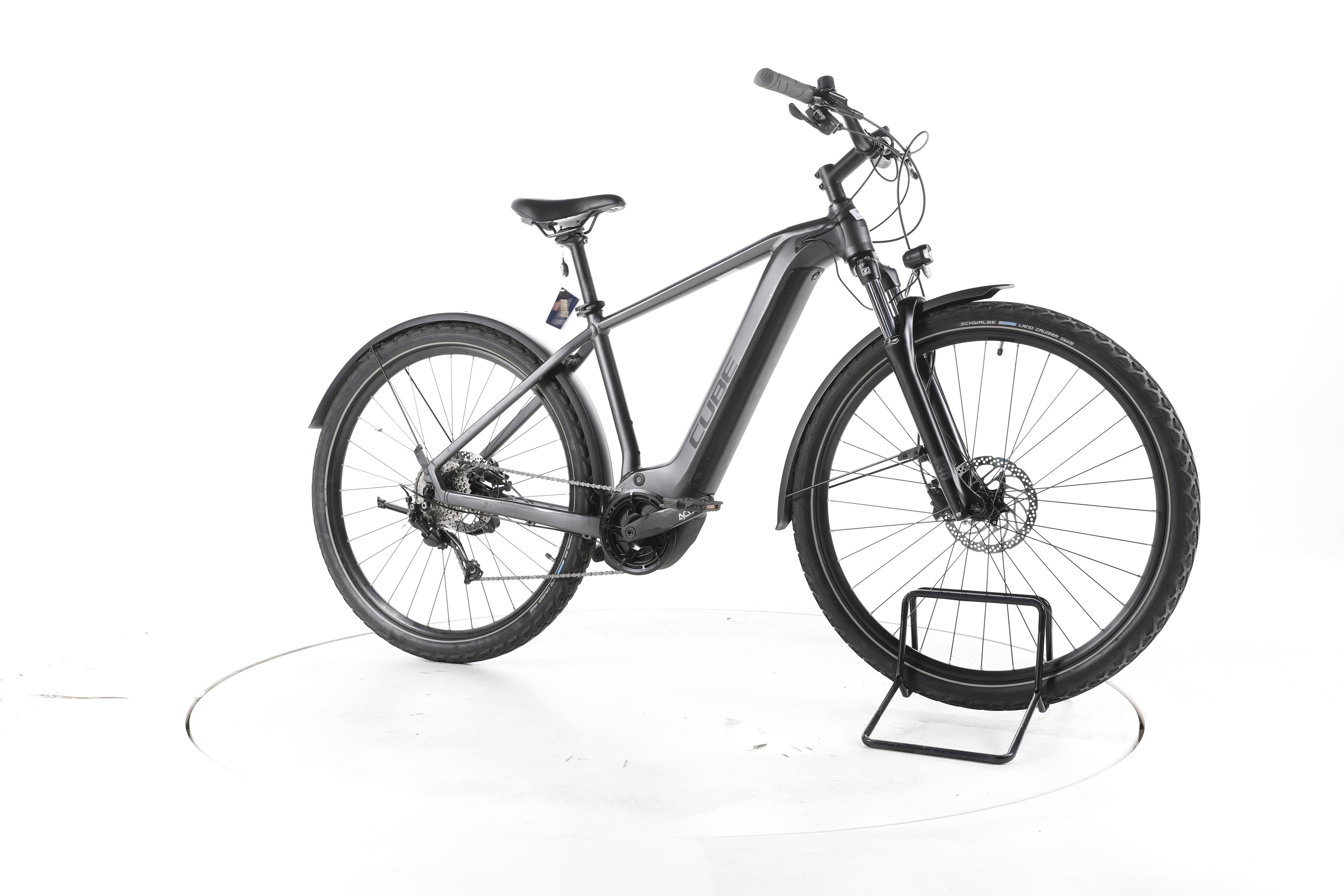 Cube Nuride Hybrid Performance Allroad Trekking E-Bike - Image 2