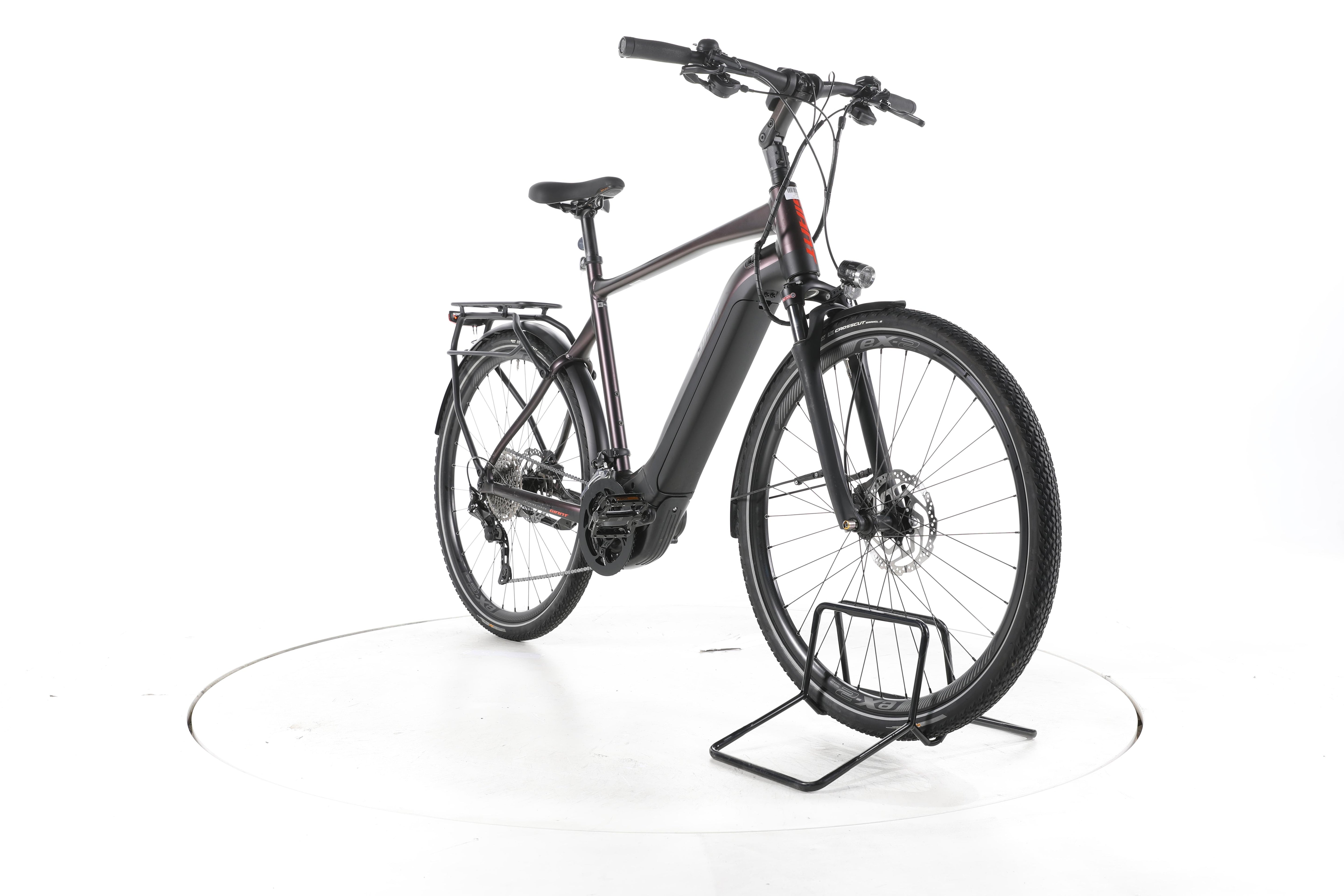 Giant Explore E+ Pro 1 Trekking E-Bike - Image 3