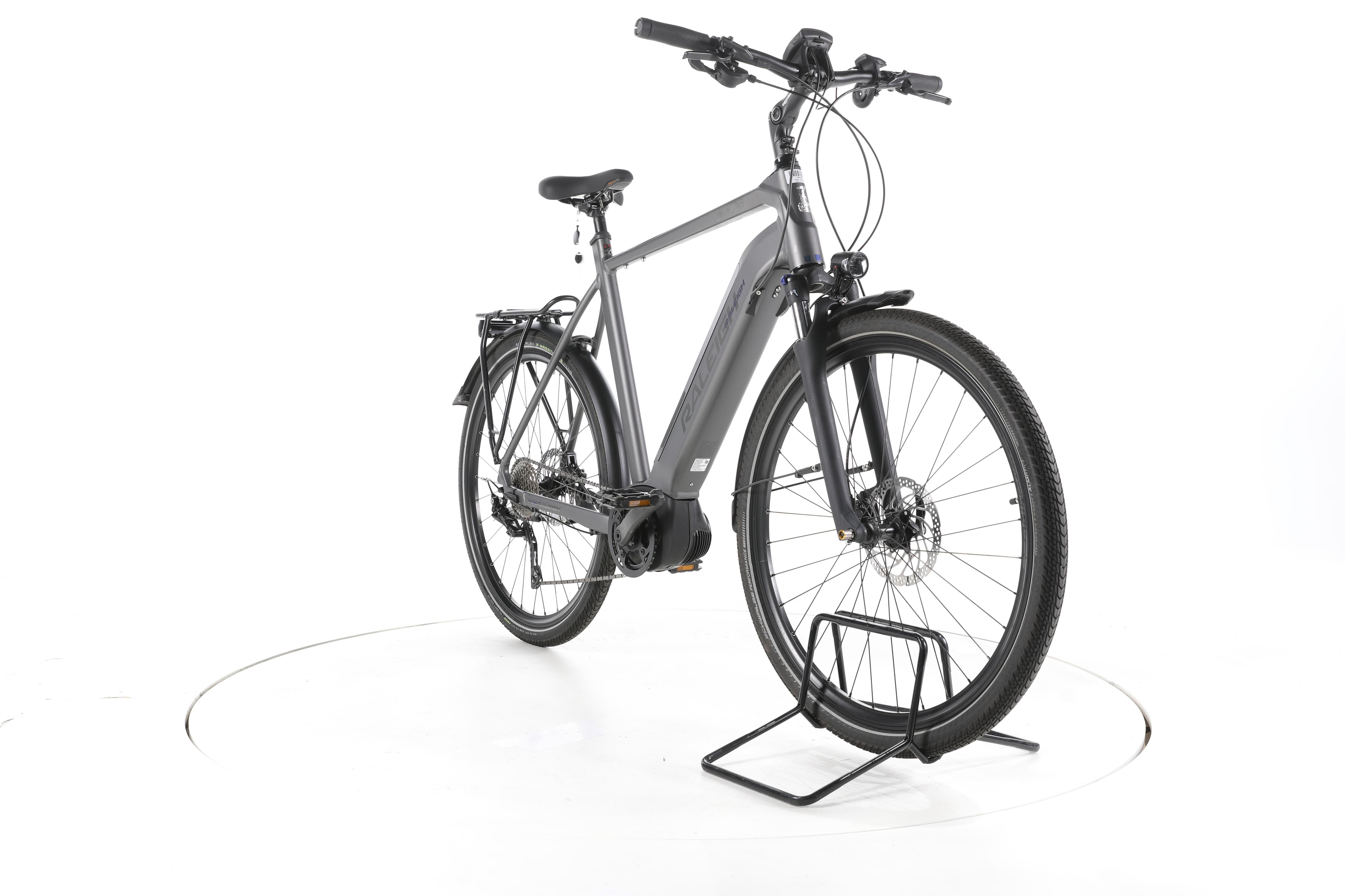 Raleigh Kent 10 Trekking E-Bike - Image 3