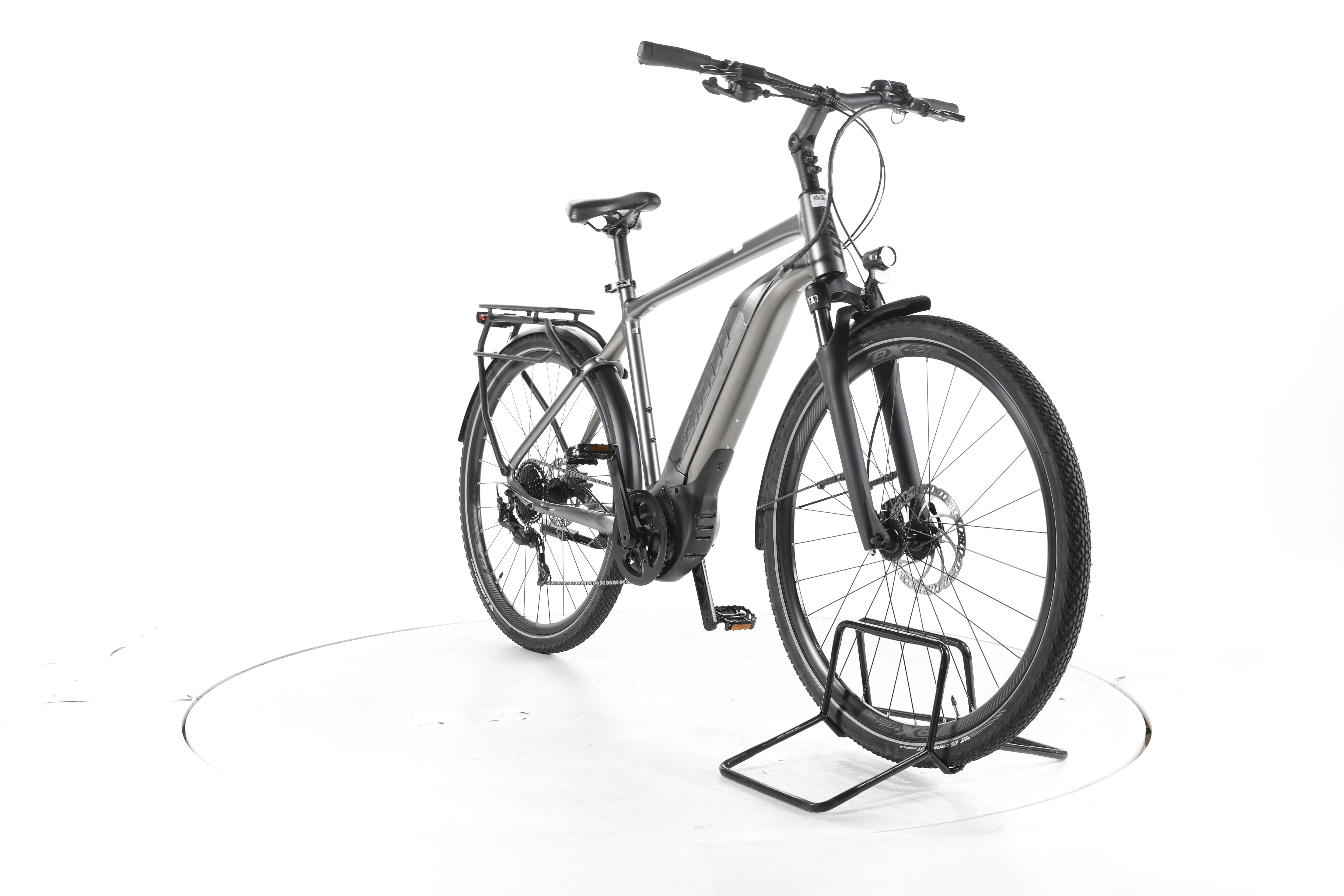 Giant Explore E+3 Trekking E-Bike - Image 3