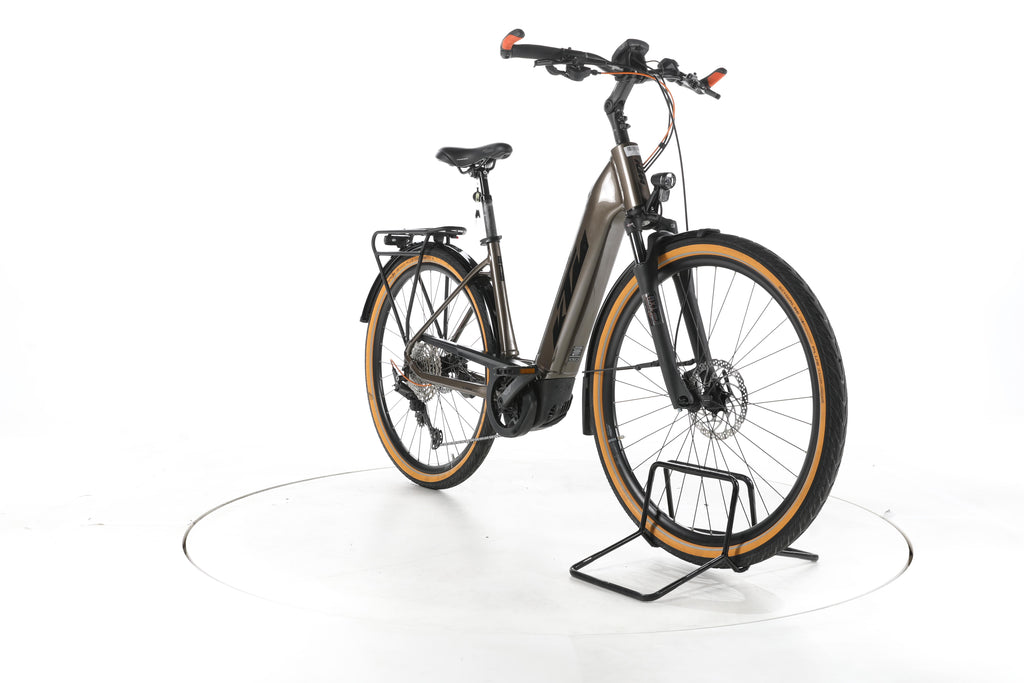 KTM Macina Ultimate Pro Trekking E-Bike Tiefeinsteiger - Image 3