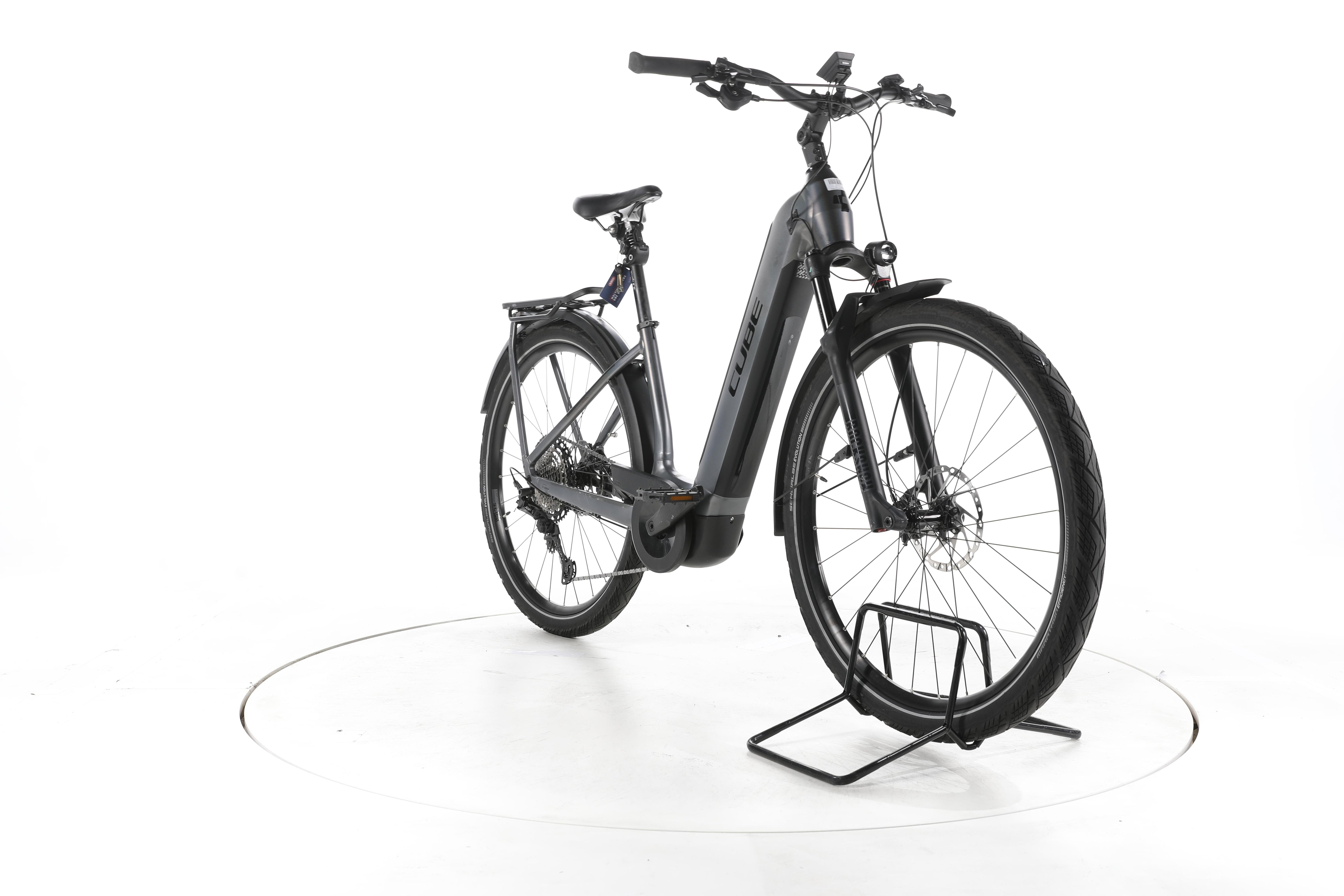 Cube Kathmandu Hybrid SLT Trekking E-Bike Tiefeinsteiger - Image 3