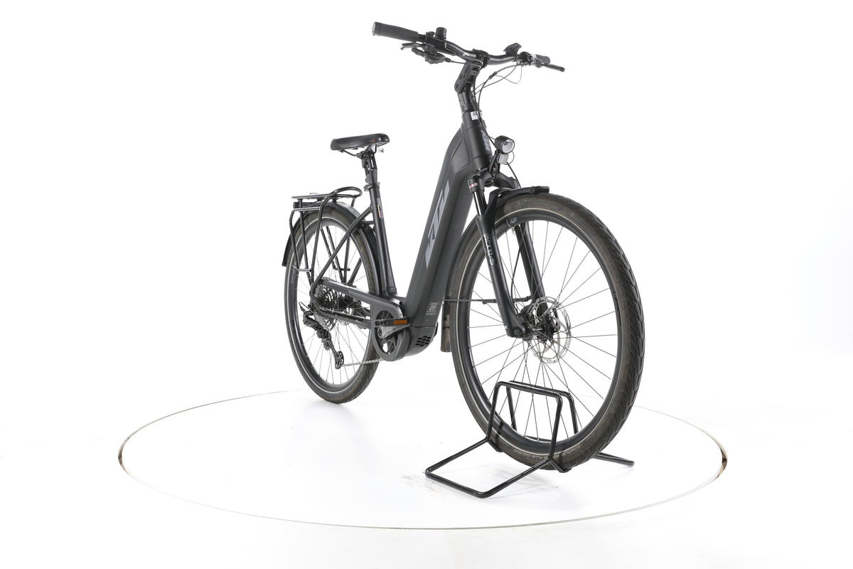 KTM Macina Style 720 Trekking E-Bike Tiefeinsteiger - Image 3