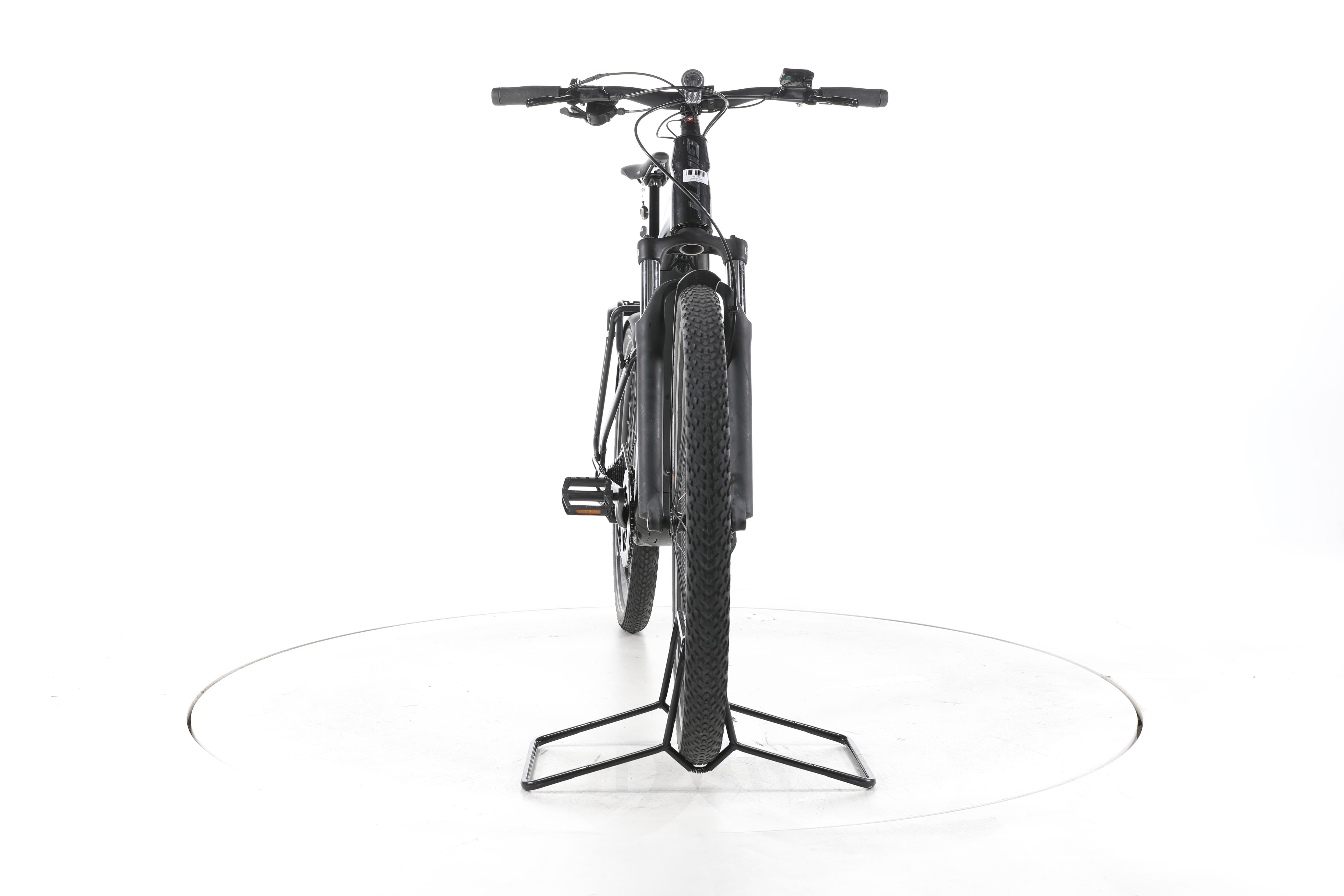 Giant Explore E+2 Trekking E-Bike - Image 4