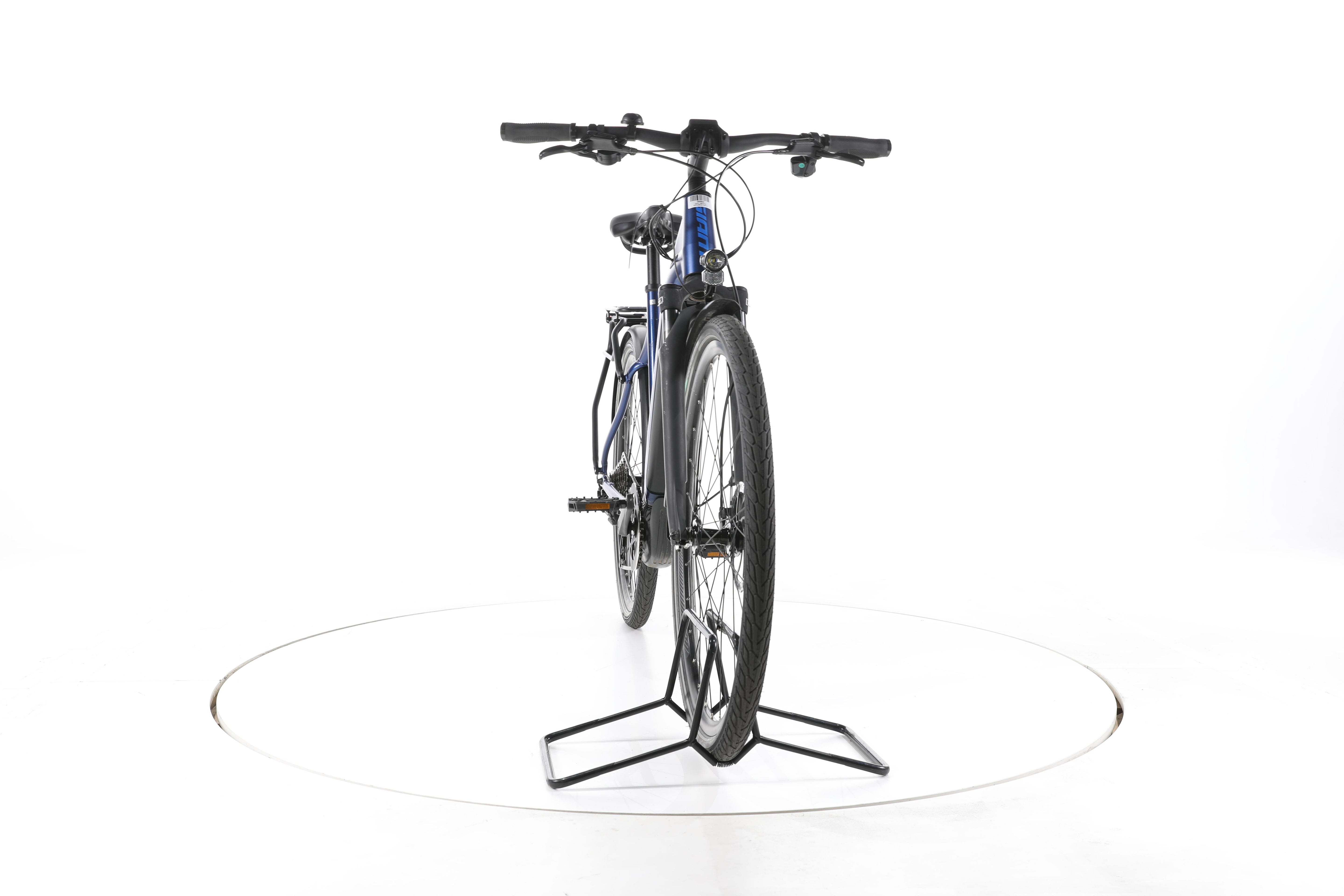 Giant EXPLORE E+ 2 Trekking E-Bike - Image 4