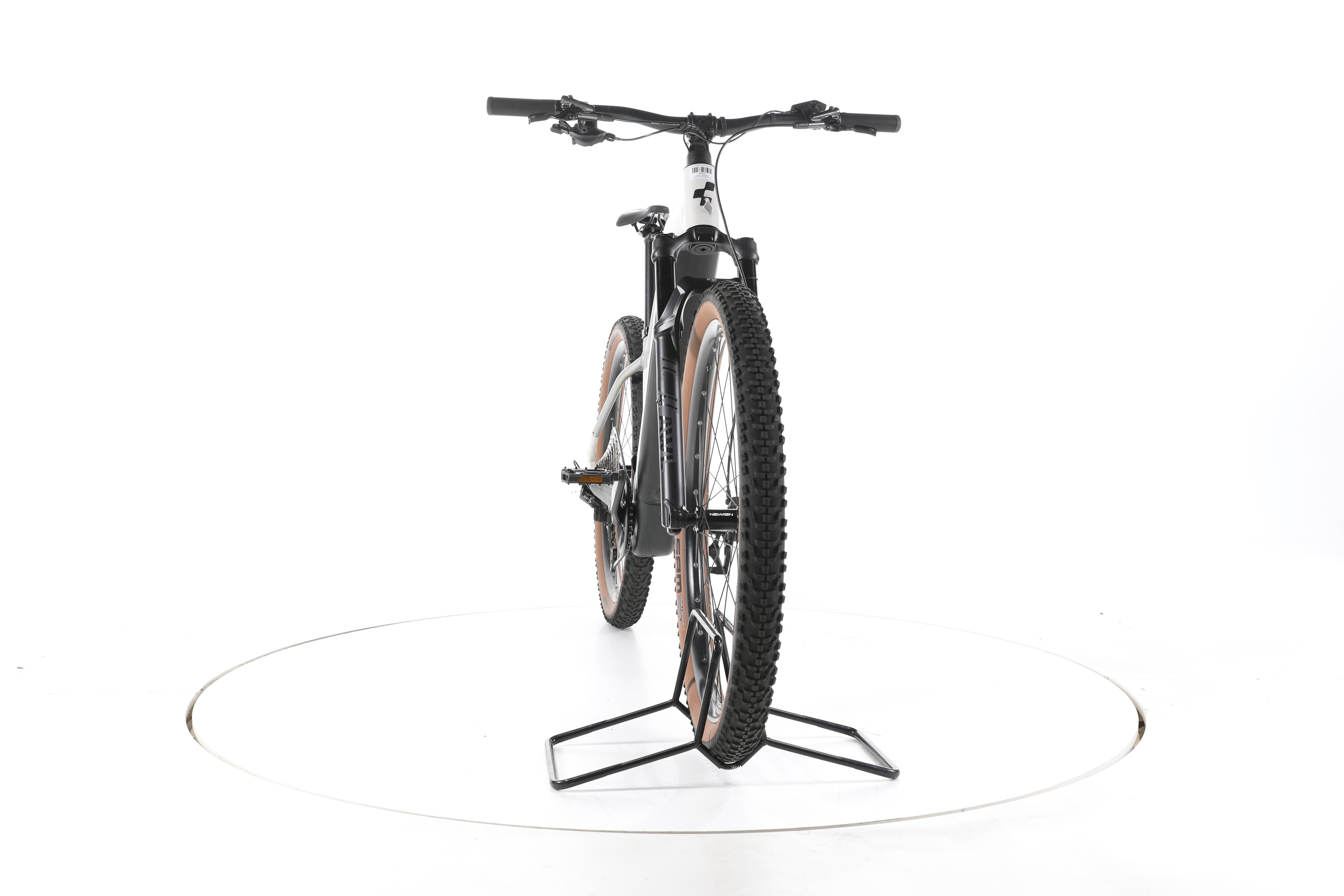 Cube Reaction Hybrid SLT E-Bike - Image 4