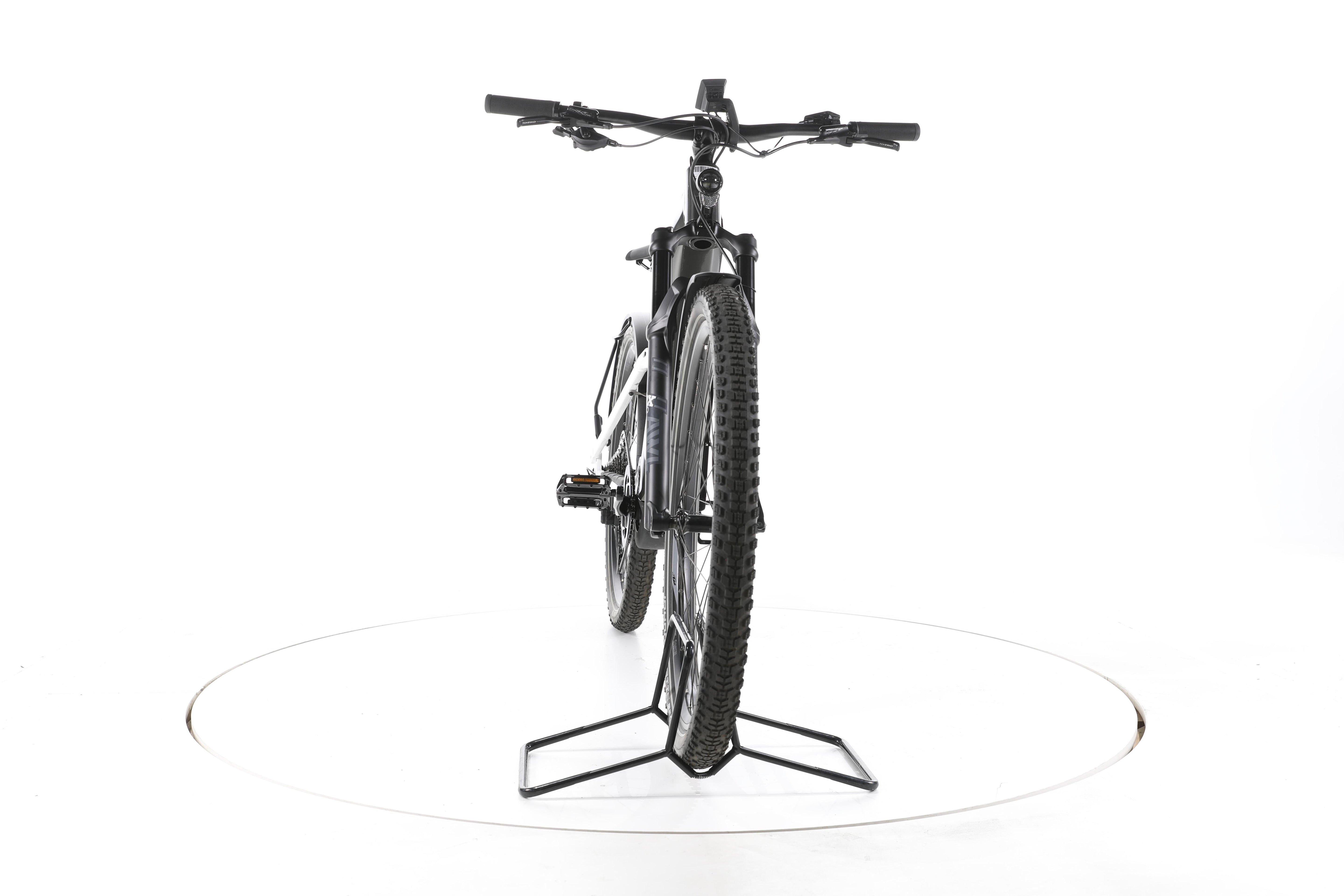 KTM Macina Chacana LFC Trekking E-Bike - Image 4