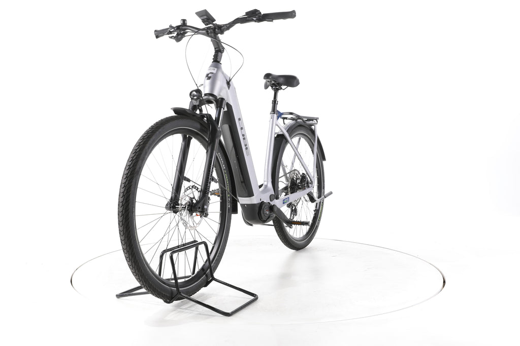 Cube Kathmandu Hybrid SLX Trekking E-Bike Tiefeinsteiger 2024 - Image 5