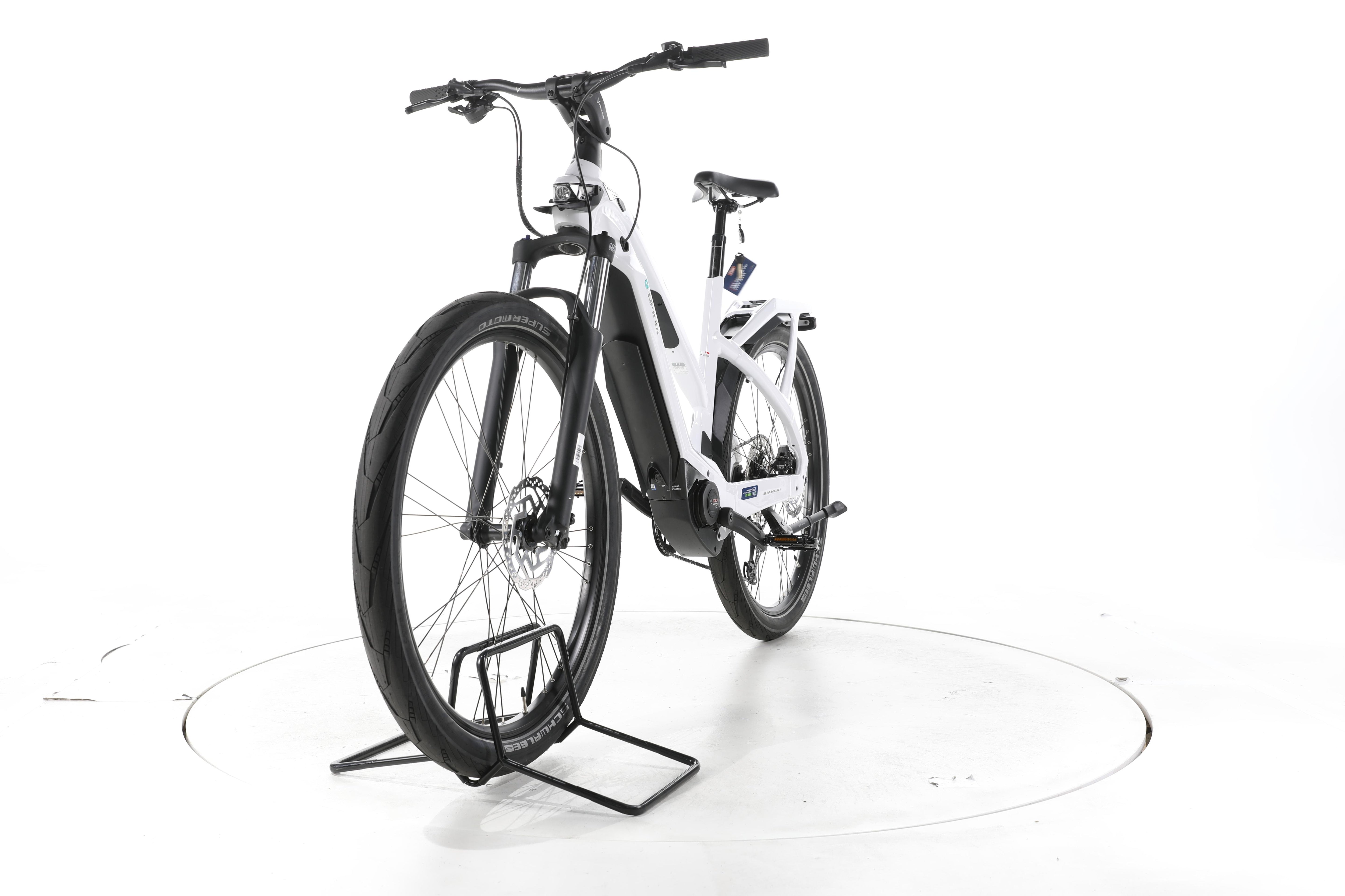 Bianchi E-Omnia T Type ST Trekking E-Bike - Image 5