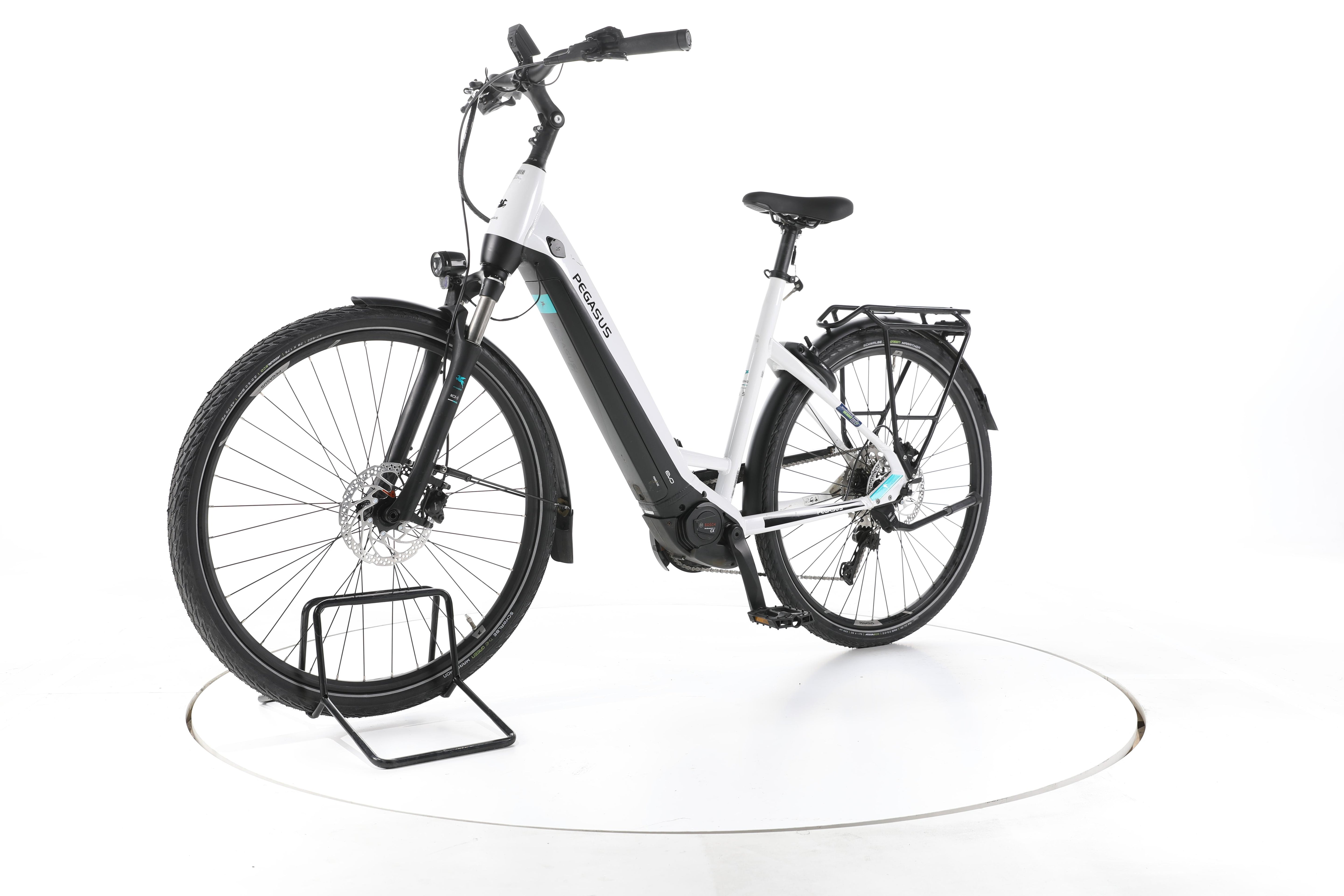 Pegasus Premio EVO 10 Lite Trekking E-Bike Tiefeinsteiger - Image 6