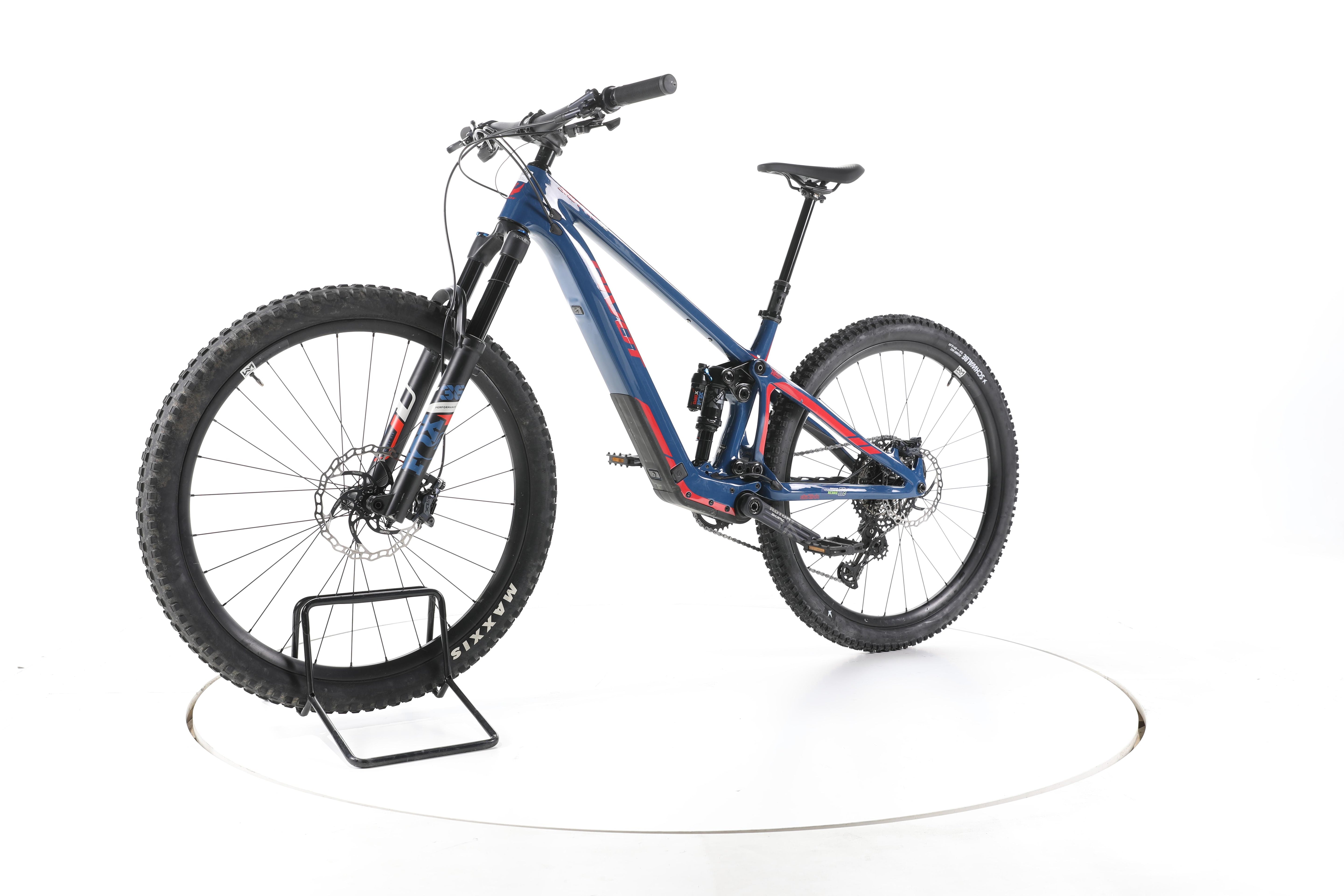 Pivot Cycles Shuttle SL Ride SLX/XT E-Bike Fully Carbon - Image 6
