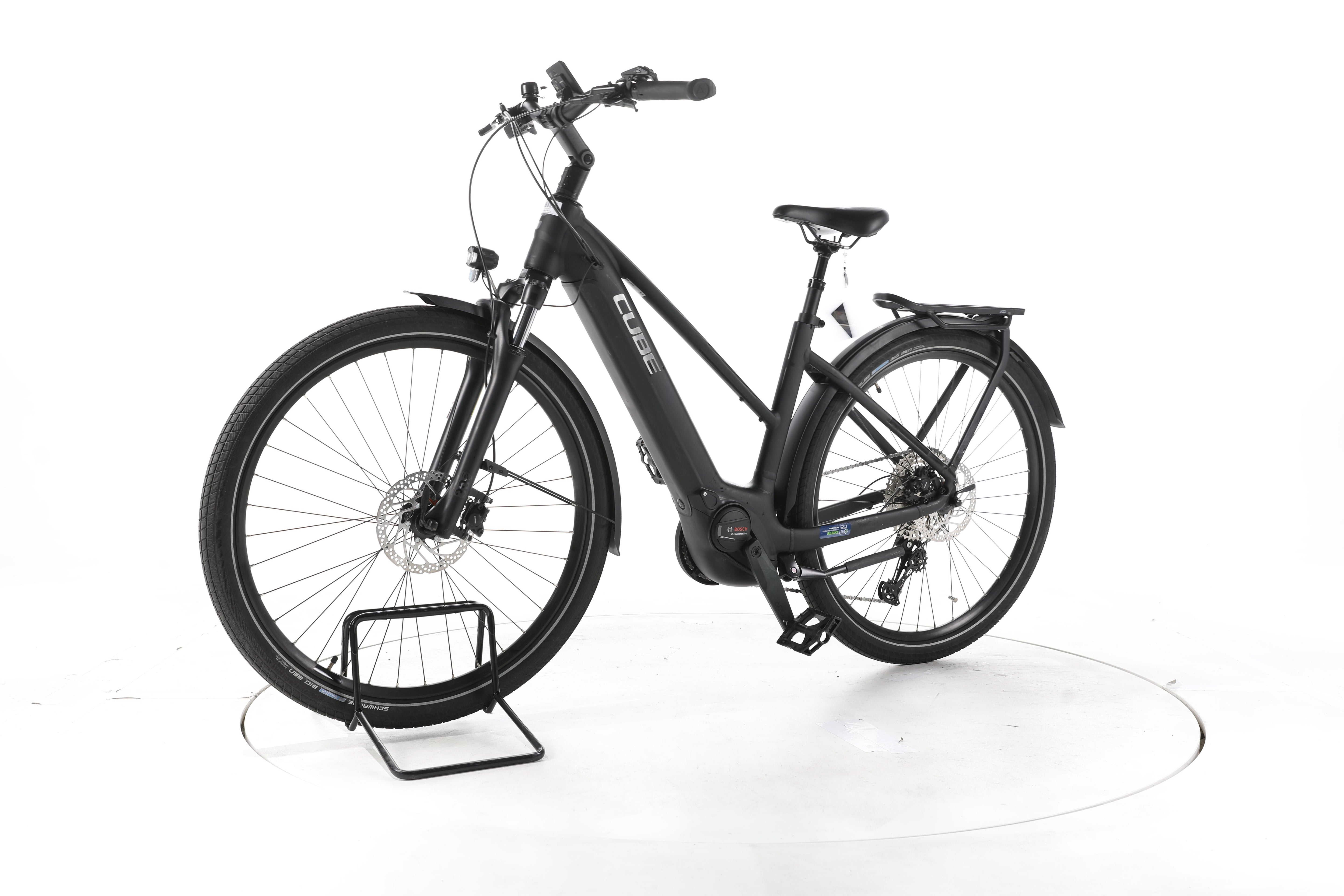 Cube Touring Hybrit Pro Trekking E-Bike - Image 6