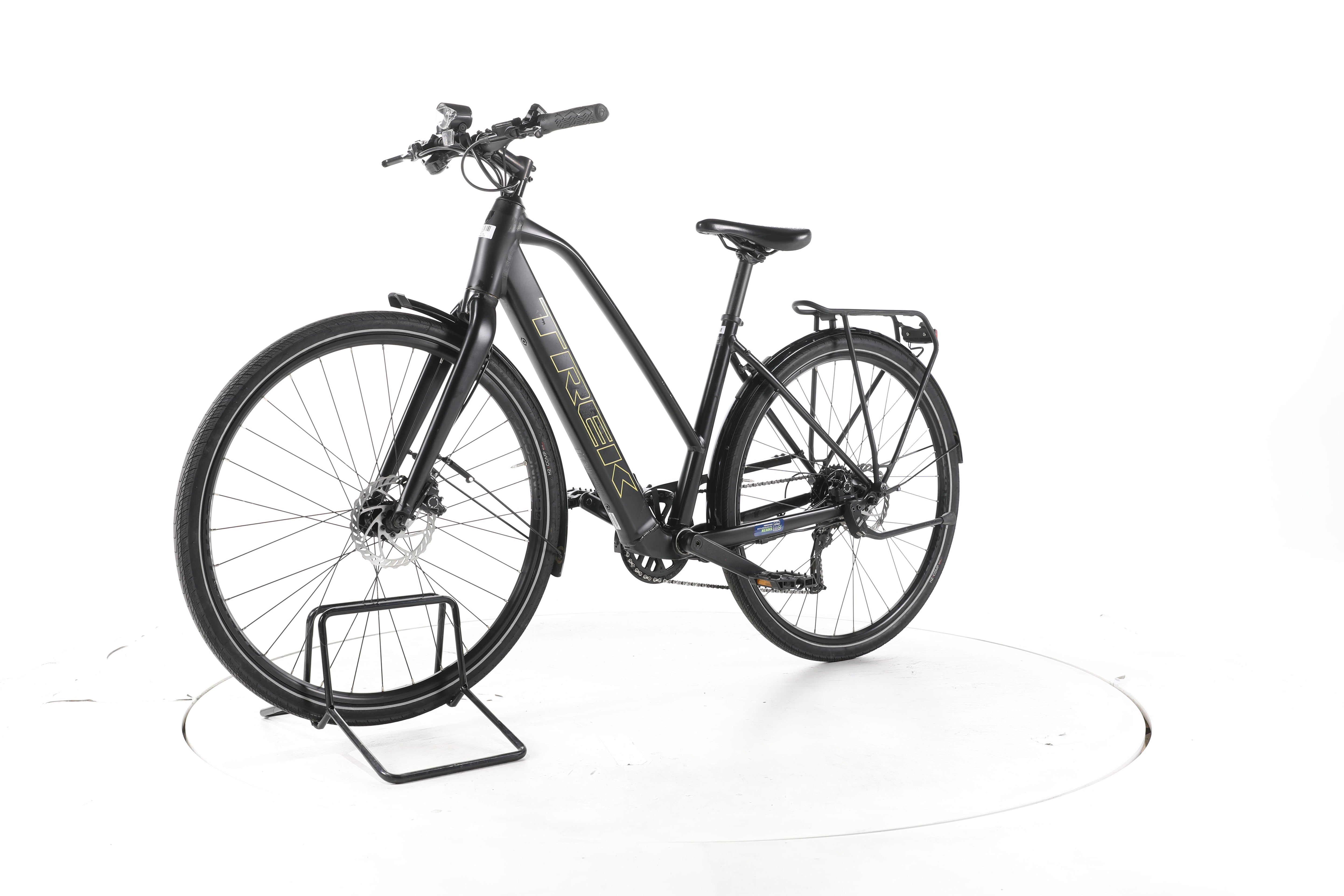 Trek FX+ 2 Stagger Trekking E-Bike - Image 6