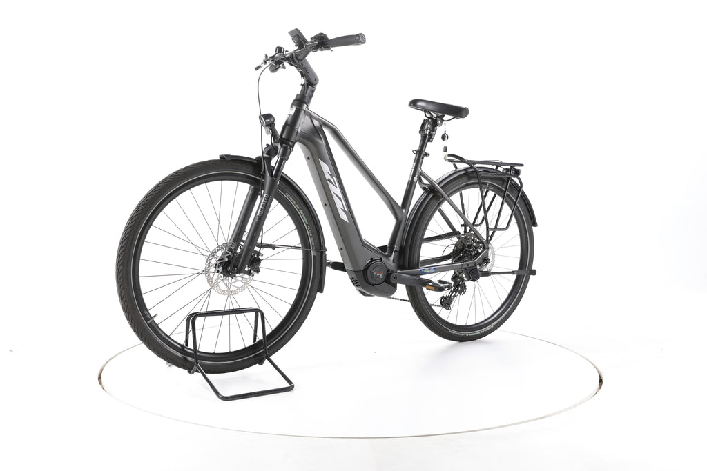 KTM Macina Limited Trekking E-Bike - Image 6