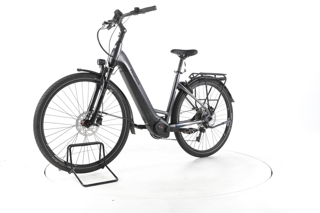 Pegasus Premio EVO 10 Lite Trekking E-Bike Tiefeinsteiger - Image 6