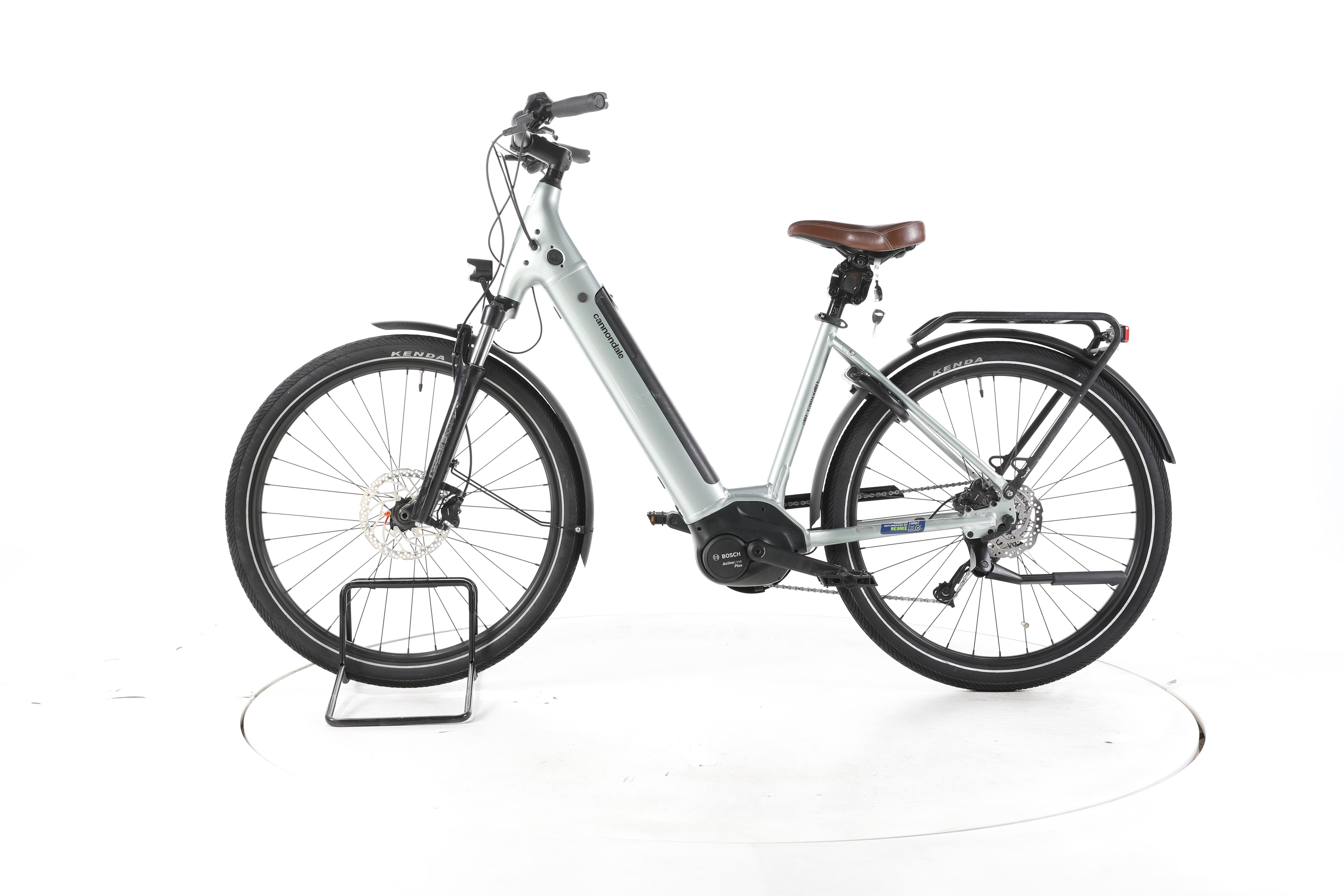 Cannondale 650 U Adventure Neo 2 EQ Trekking E-Bike Tiefeinsteiger - Image 7