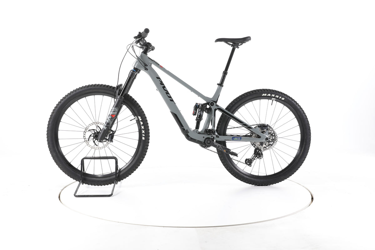 Pivot Cycles Shuttle SL Ride SLX/XT E-Bike Fully Carbon - Image 7