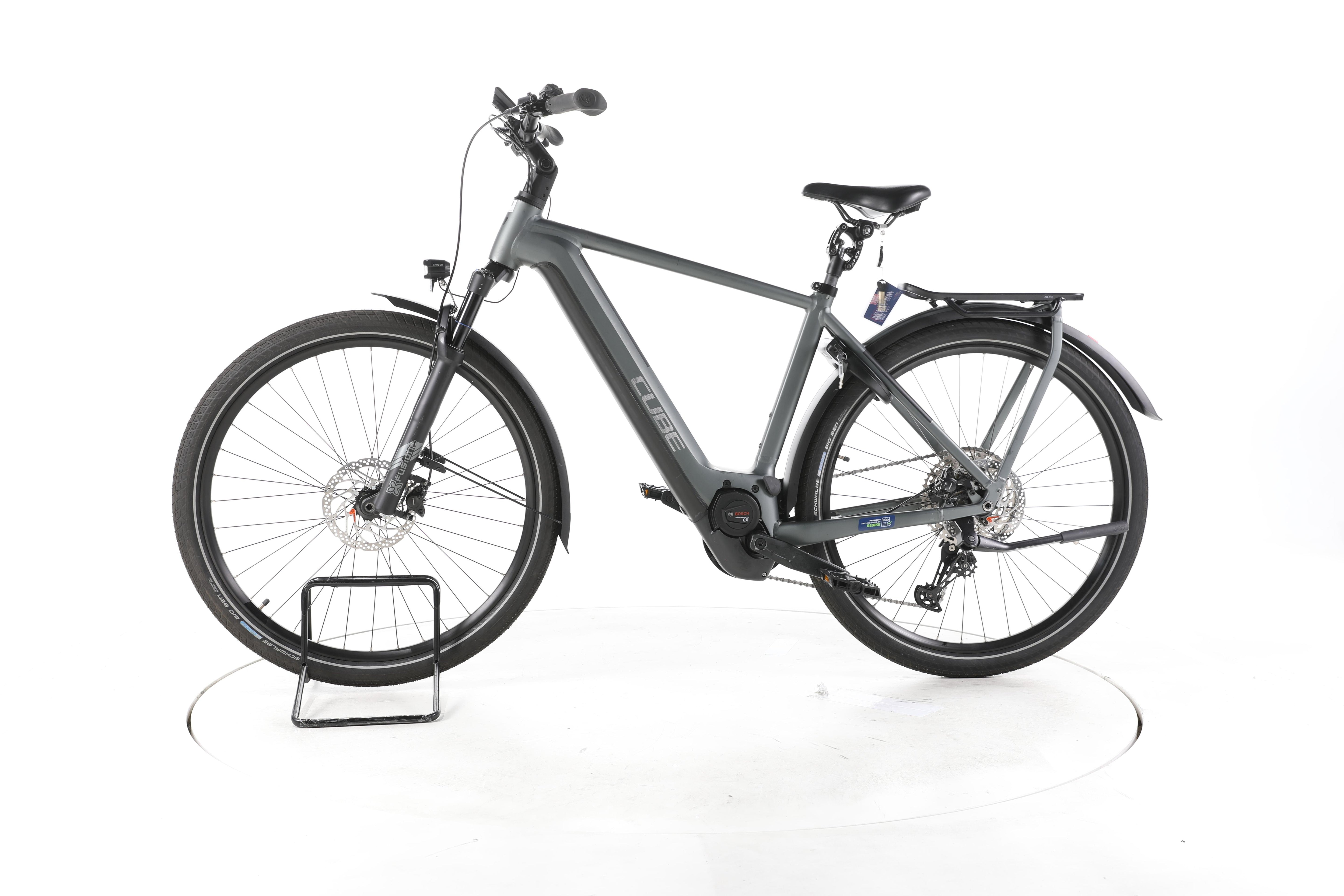 Cube Kathmandu Hybrid Pro Trekking E-Bike - Image 7