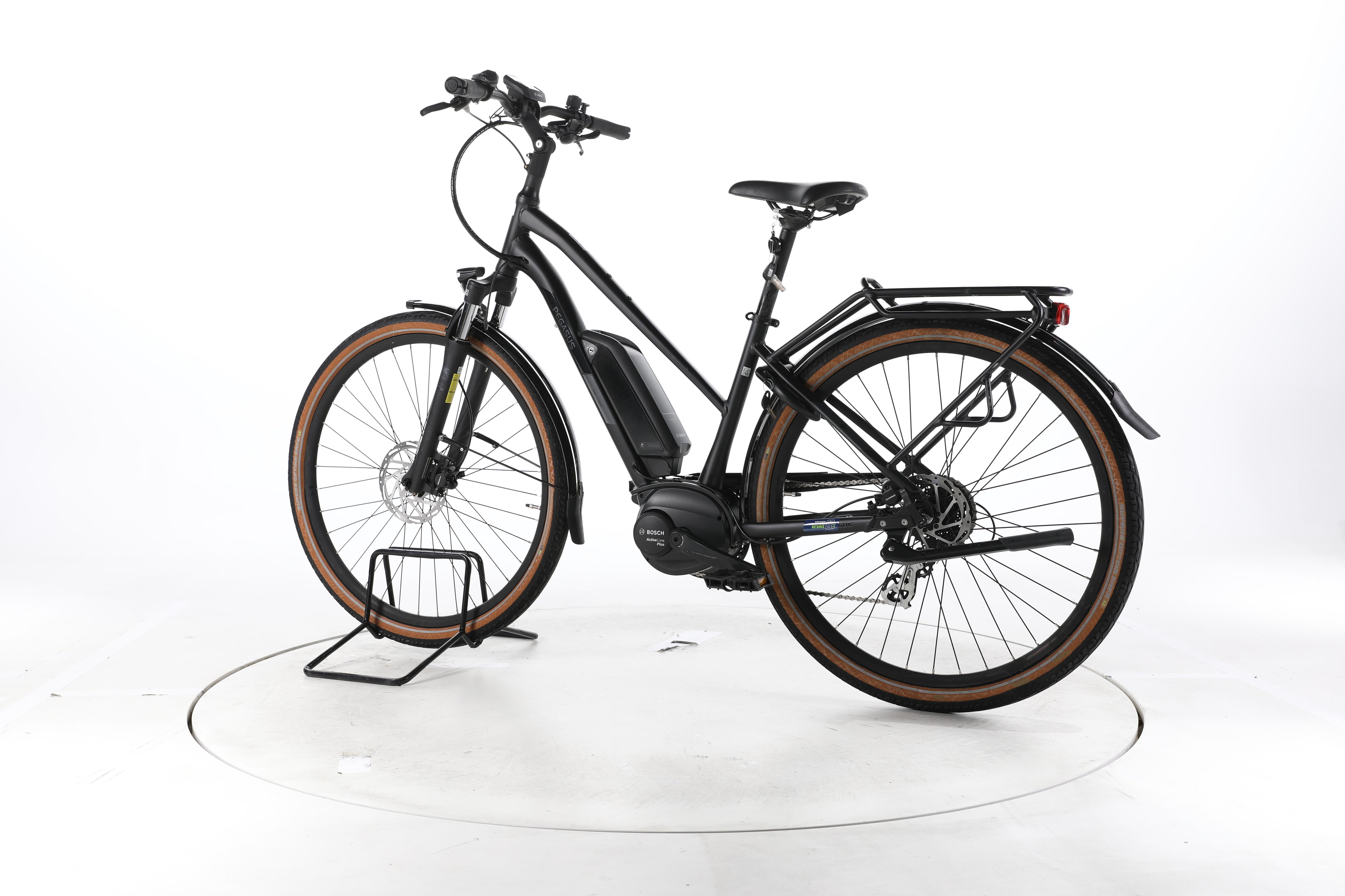 Pegasus Solero E8 Plus Trekking E-Bike - Image 8