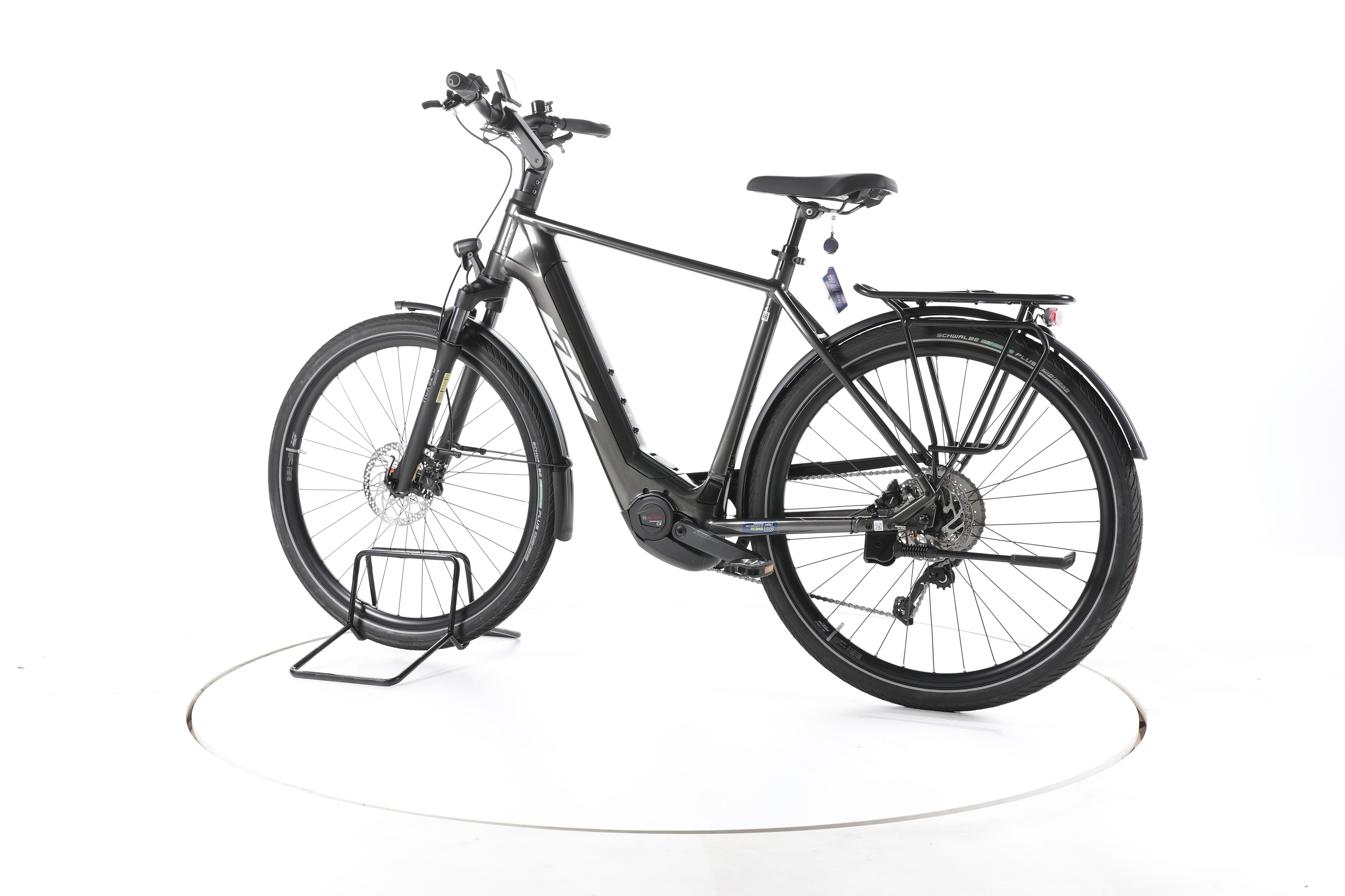 KTM Macina Style 740 Trekking E-Bike - Image 8