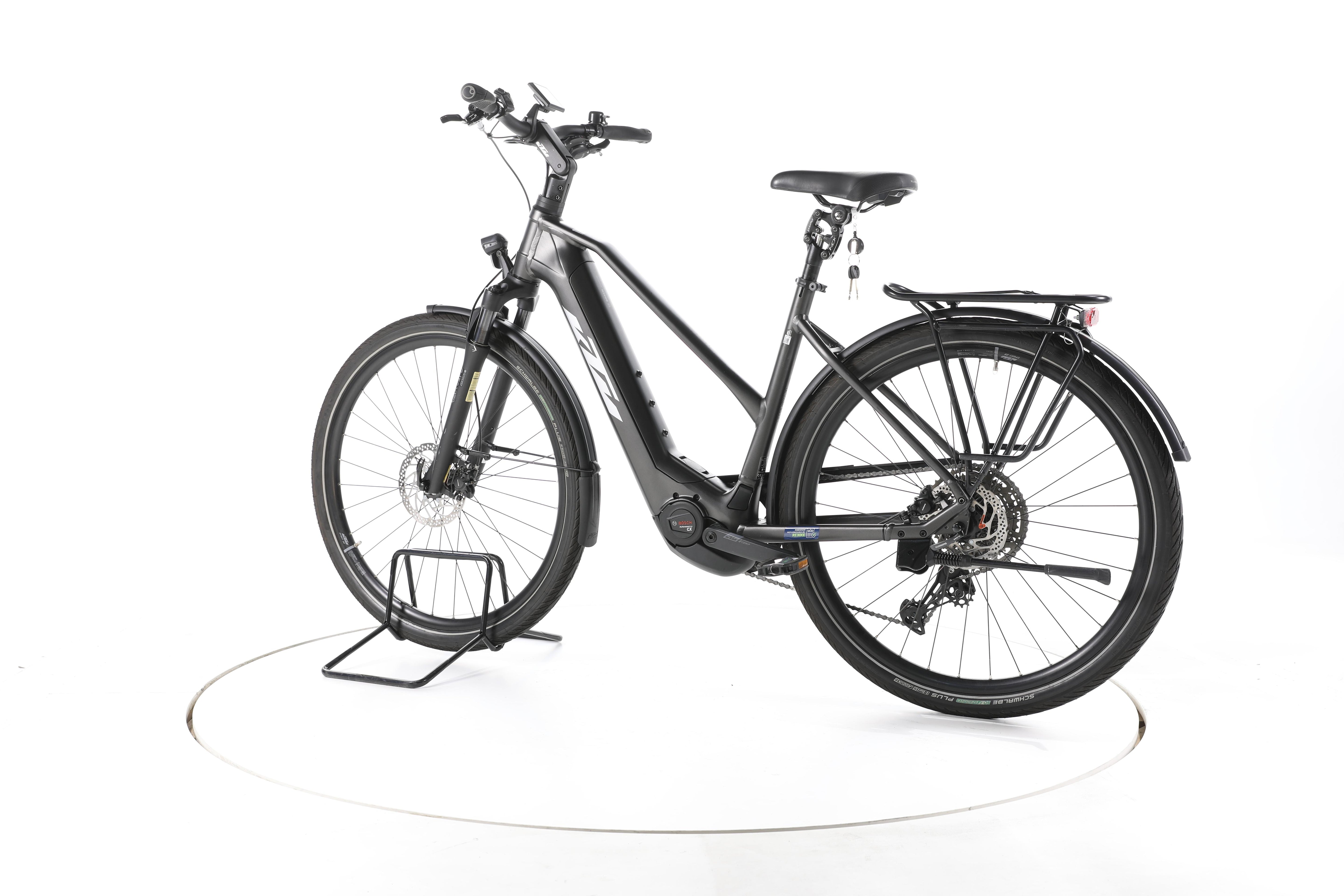 KTM Macina Limited Trekking E-Bike - Image 8