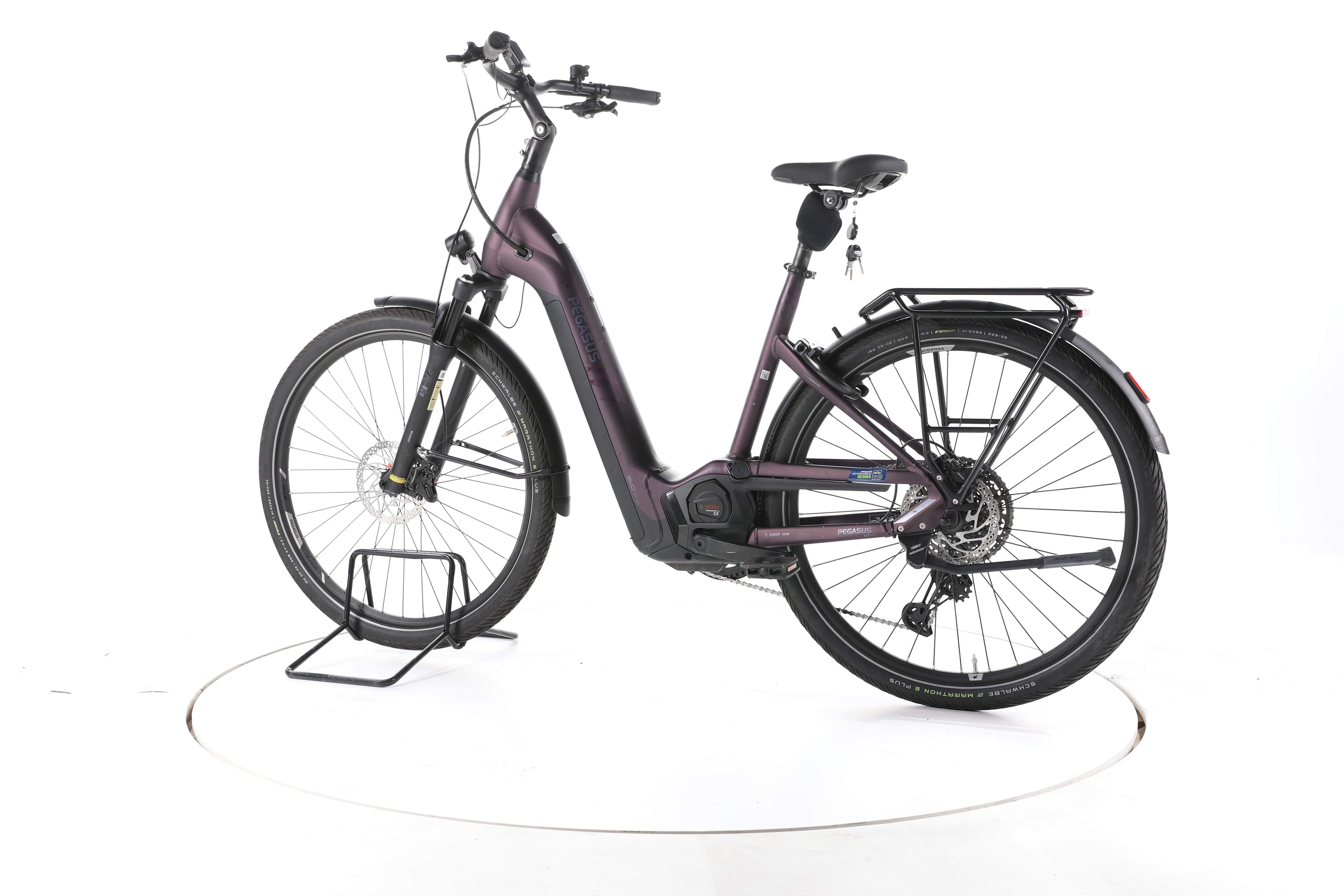 Pegasus Premio EVO Lite Trekking E-Bike Tiefeinsteiger - Image 8