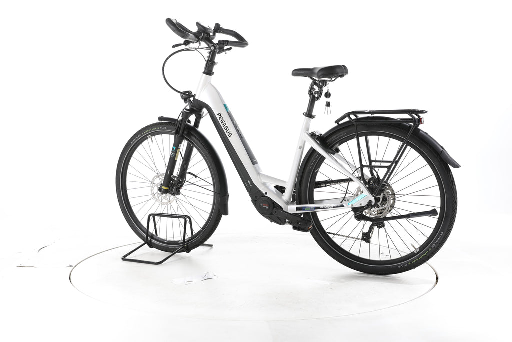 Pegasus Premio EVO Lite Trekking E-Bike Tiefeinsteiger - Image 8