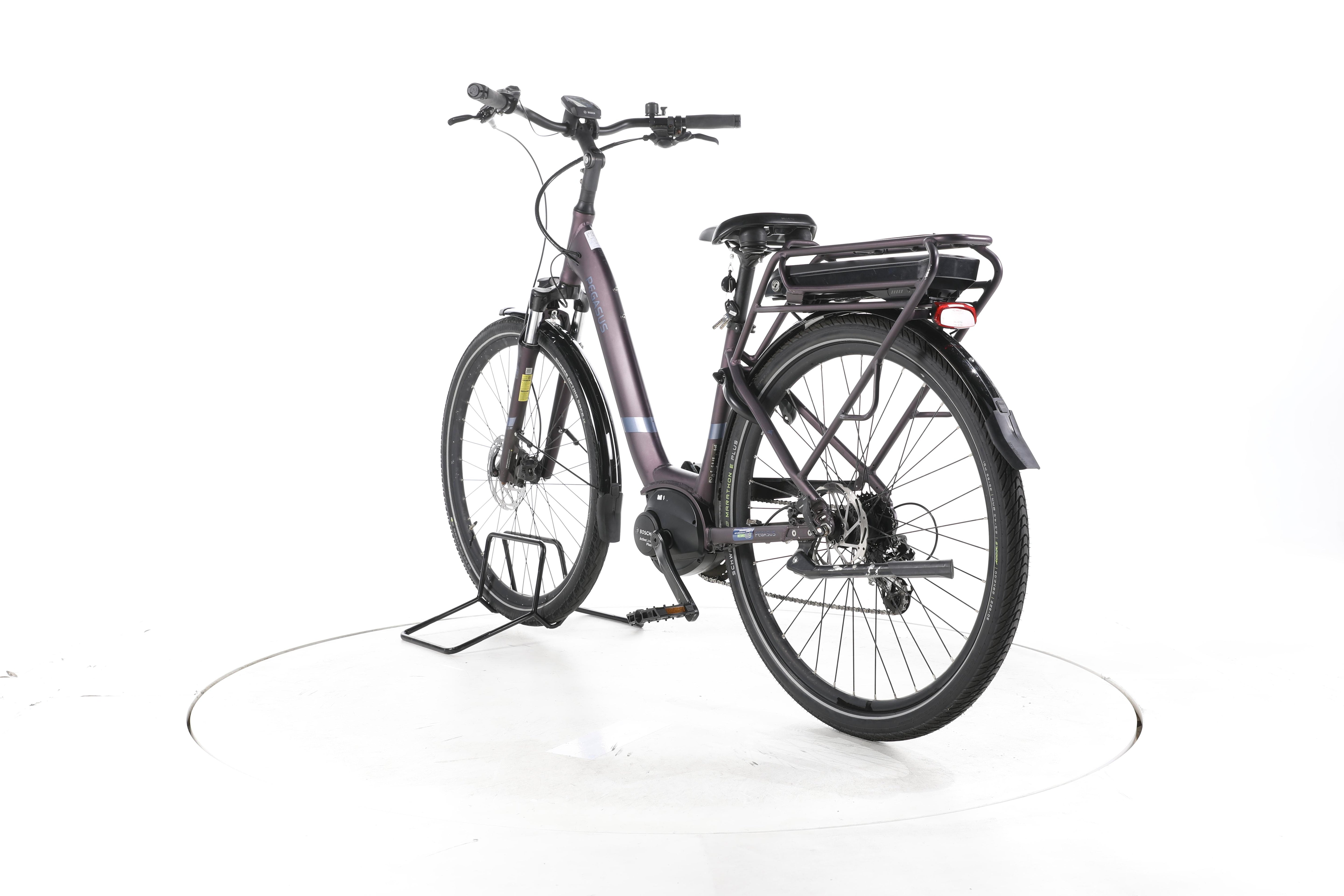 Pegasus Solero E8 Plus Trekking E-Bike Tiefeinsteiger - Image 9