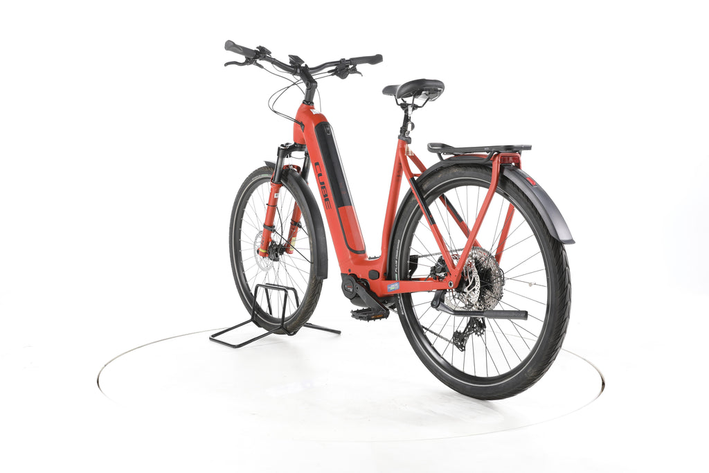 Cube Kathmandu Hybrid Trekking E-Bike Tiefeinsteiger - Image 9