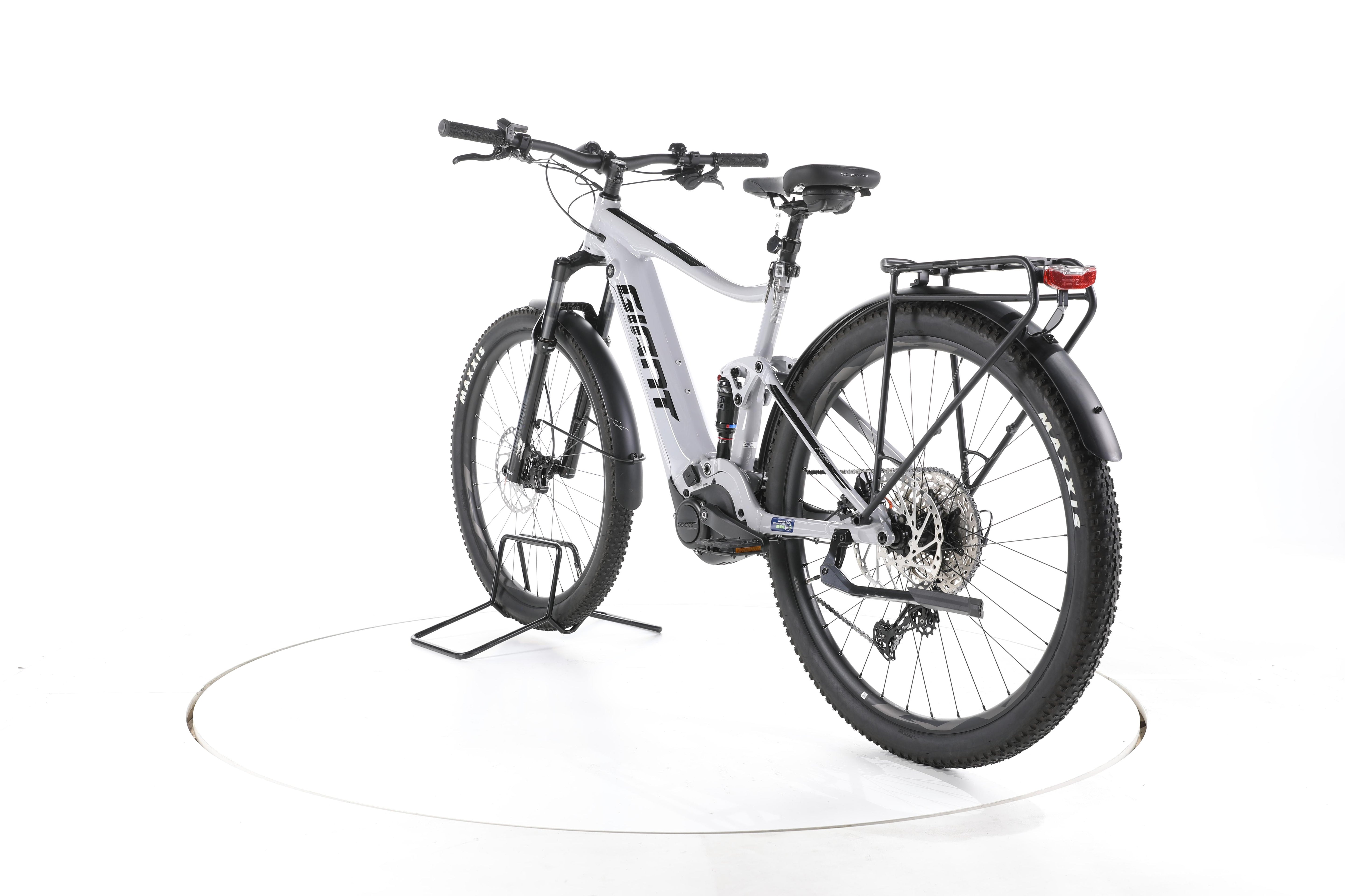 Giant Stance E+ Pro EX SUV E-Bike - Image 9