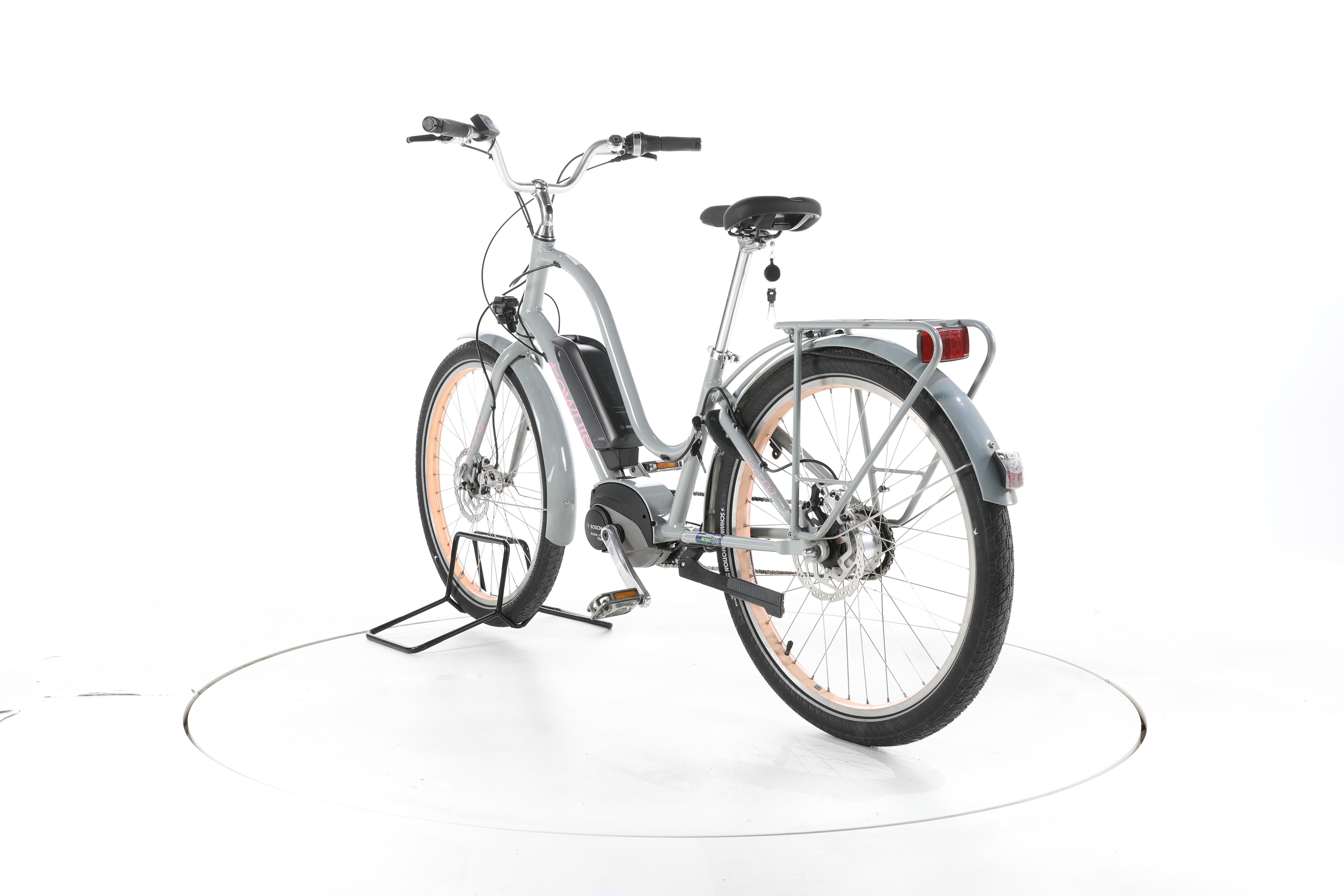 Electra Bicycle Townie Go! 5i City E-Bike - Image 9