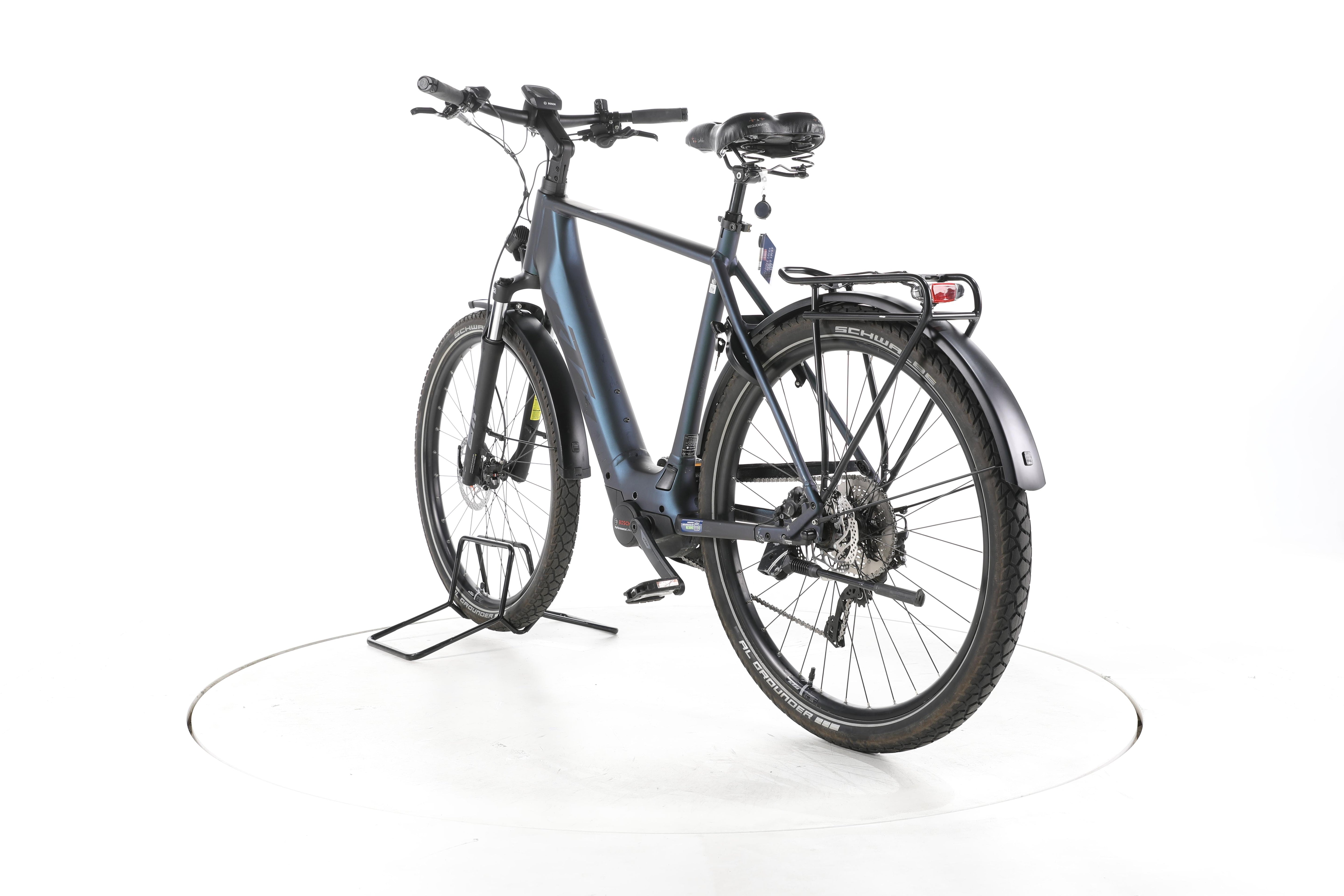 KTM Macina Gran P610 Trekking E-Bike - Image 9