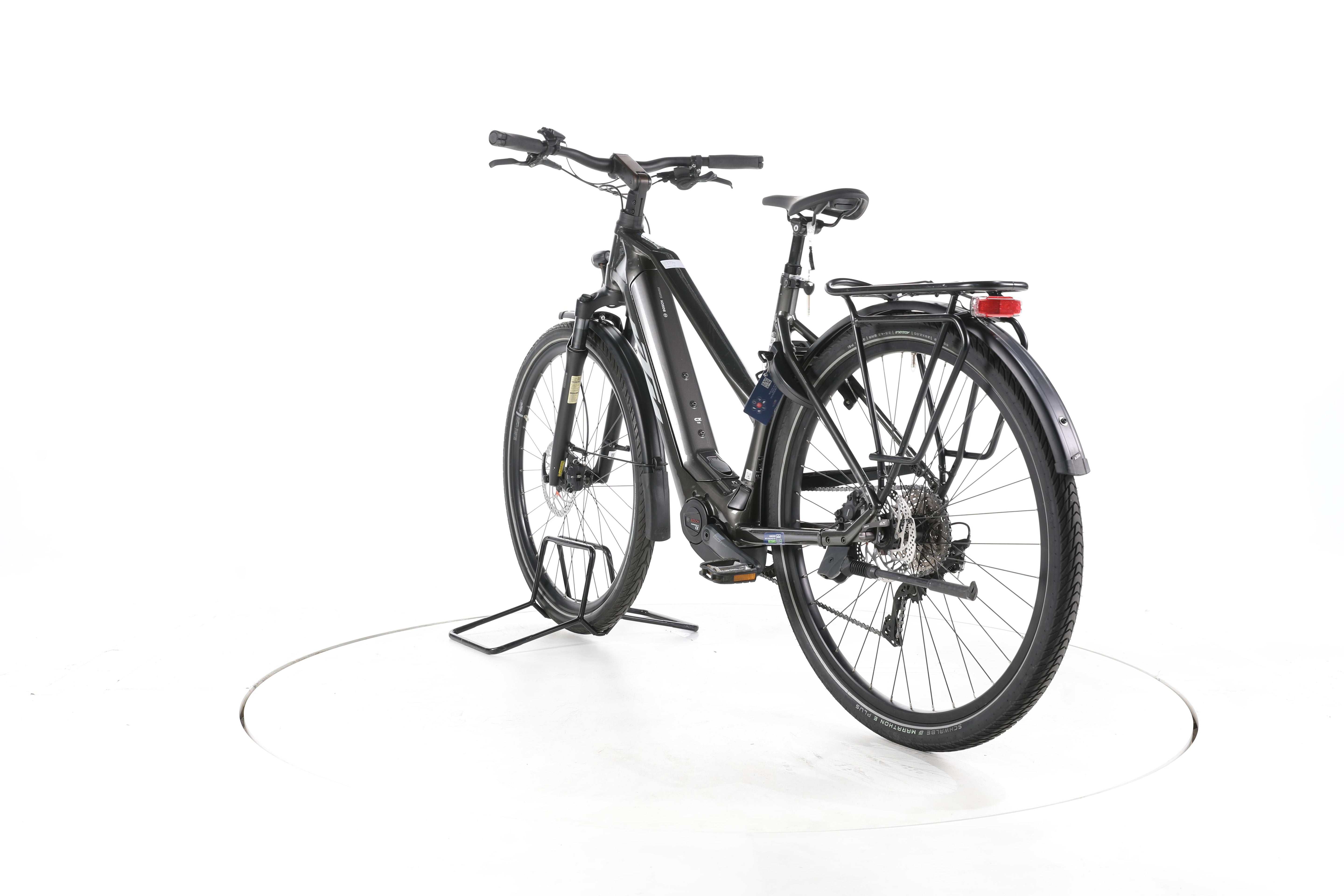 KTM Macina Style 740 Trekking E-Bike - Image 9
